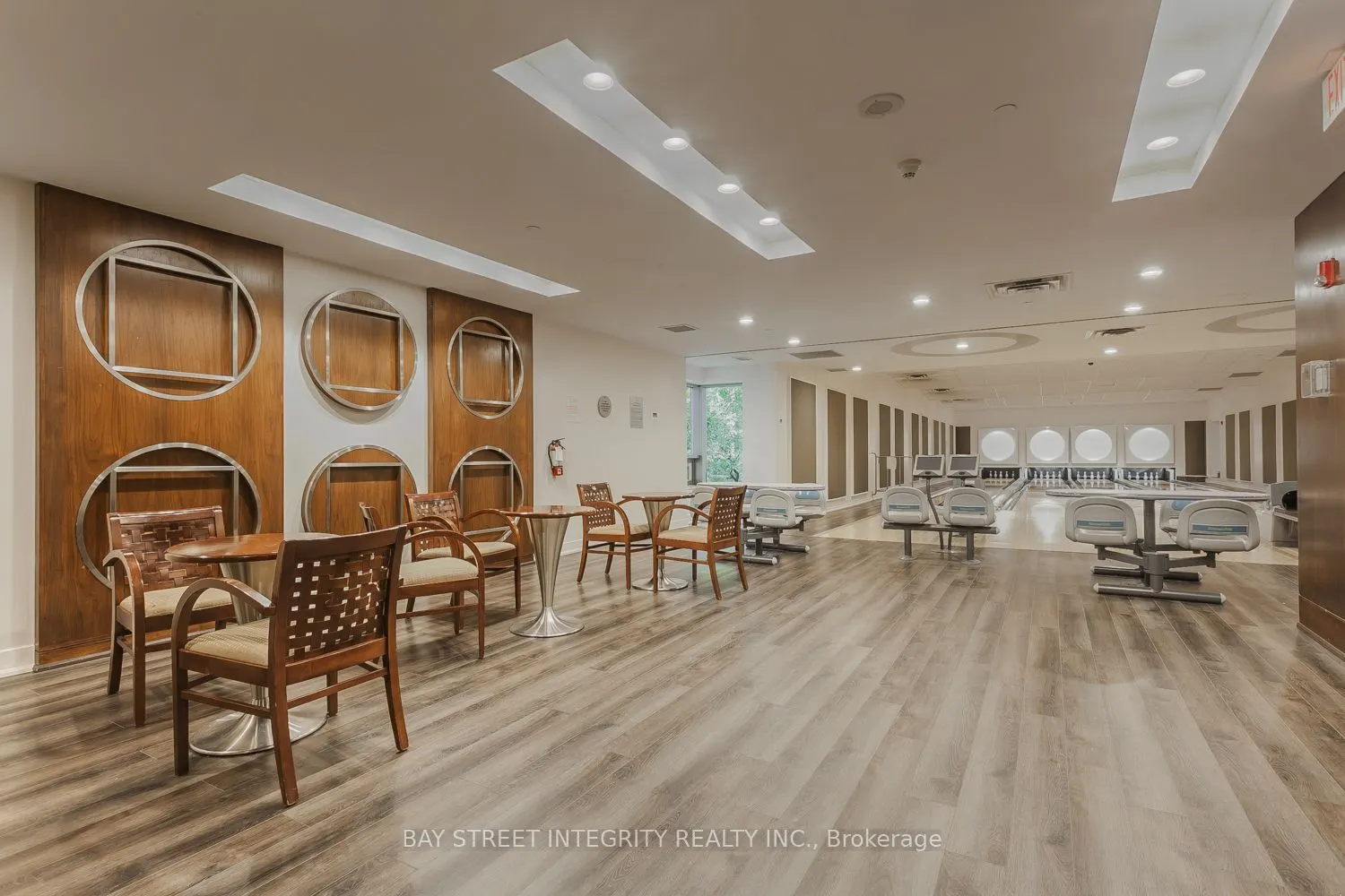 3888 Duke Of York Boulevard #2328