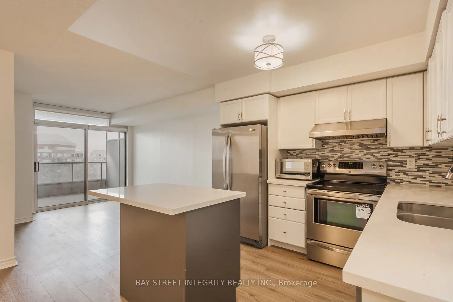 3888 Duke Of York Boulevard #2328