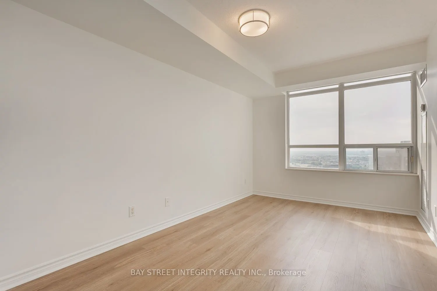 3888 Duke Of York Boulevard #2328