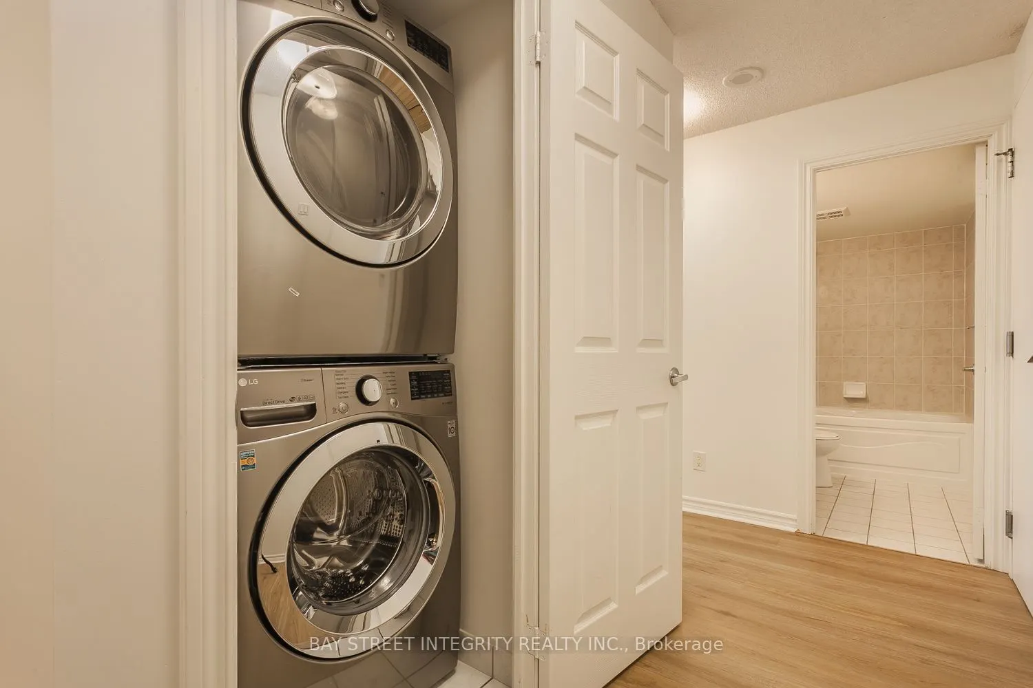 3888 Duke Of York Boulevard #2328