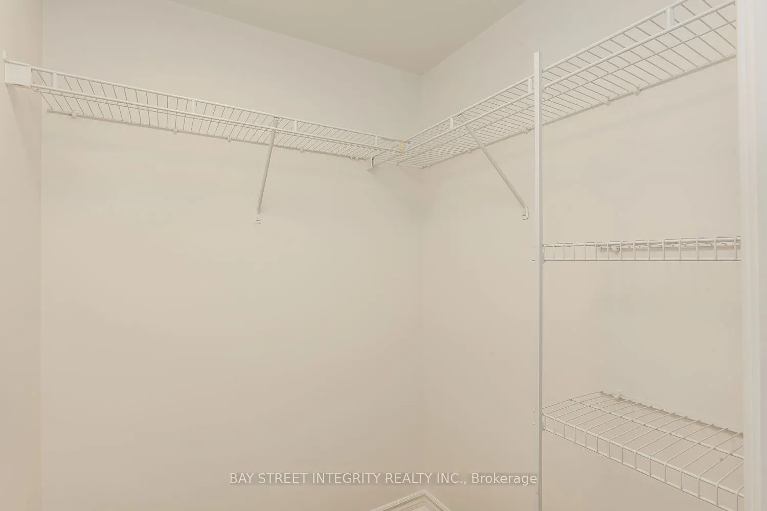 3888 Duke Of York Boulevard #2328