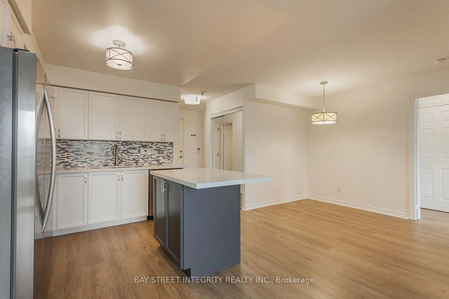 3888 Duke Of York Boulevard #2328