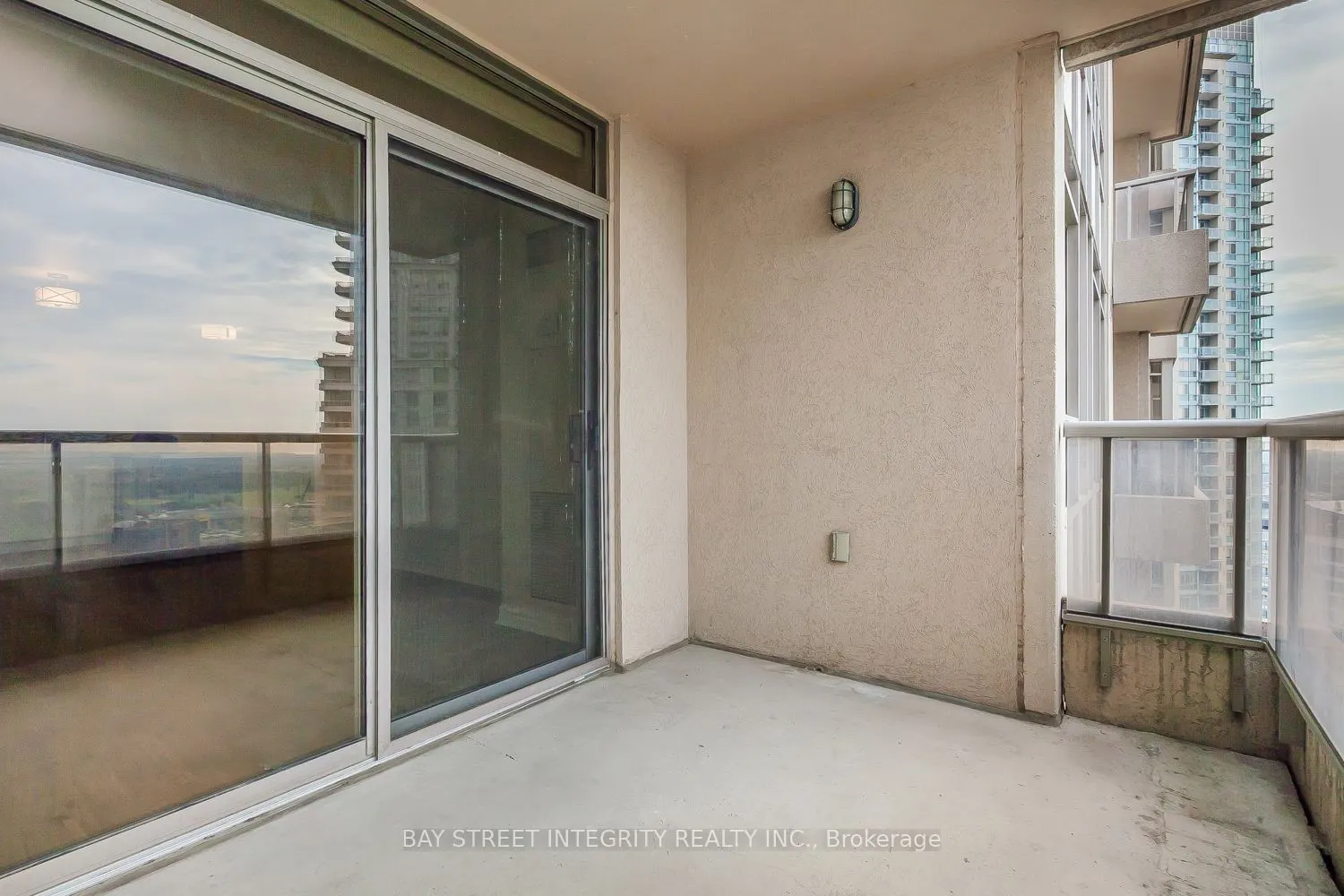 3888 Duke Of York Boulevard #2328