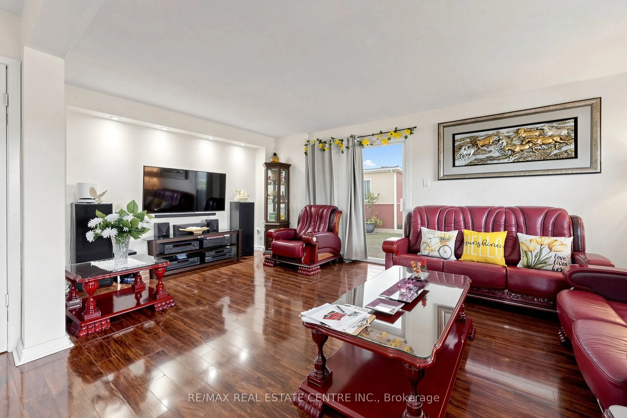 1 Hawkins Court