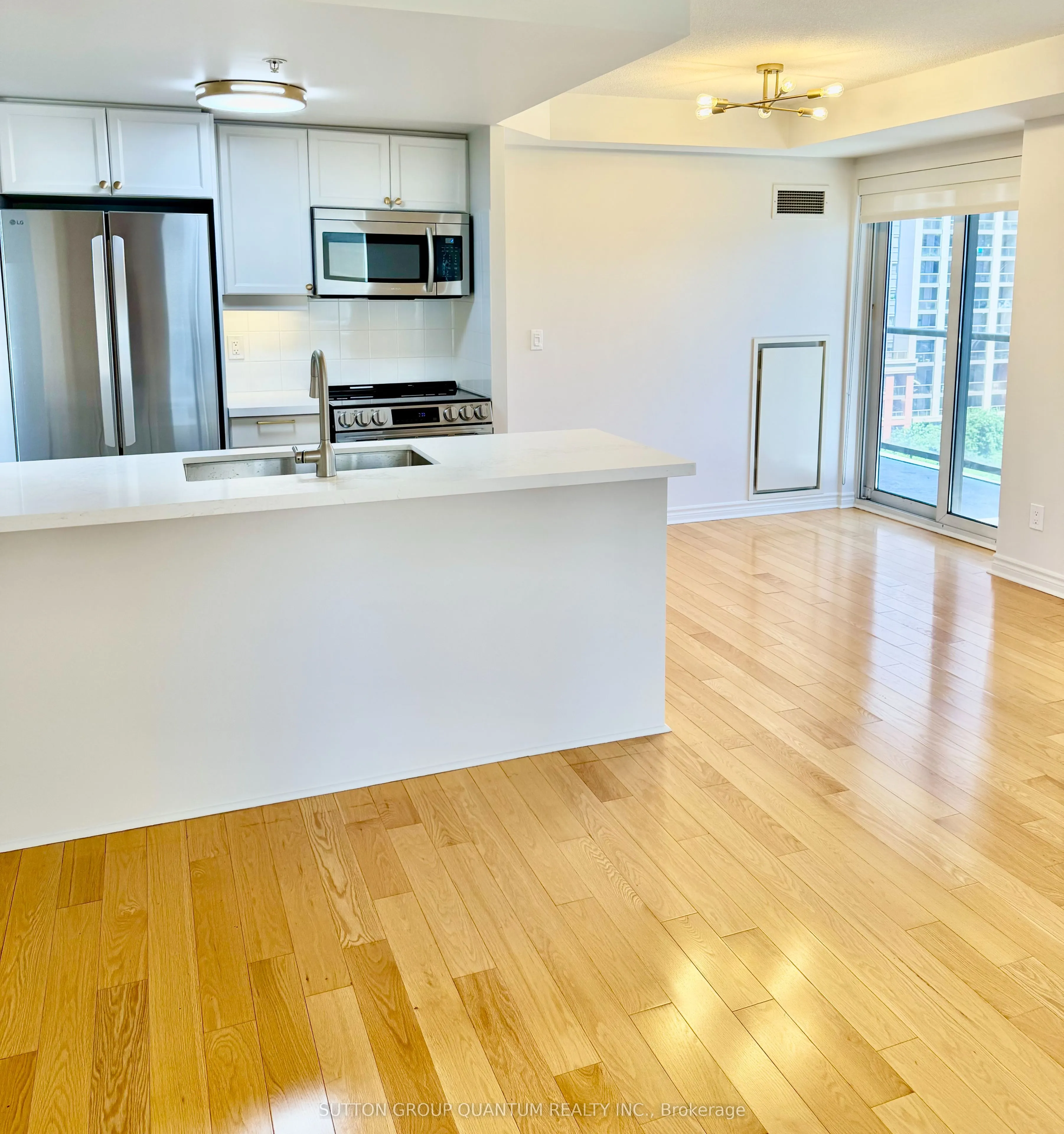 350 Princess Royal Drive #1103