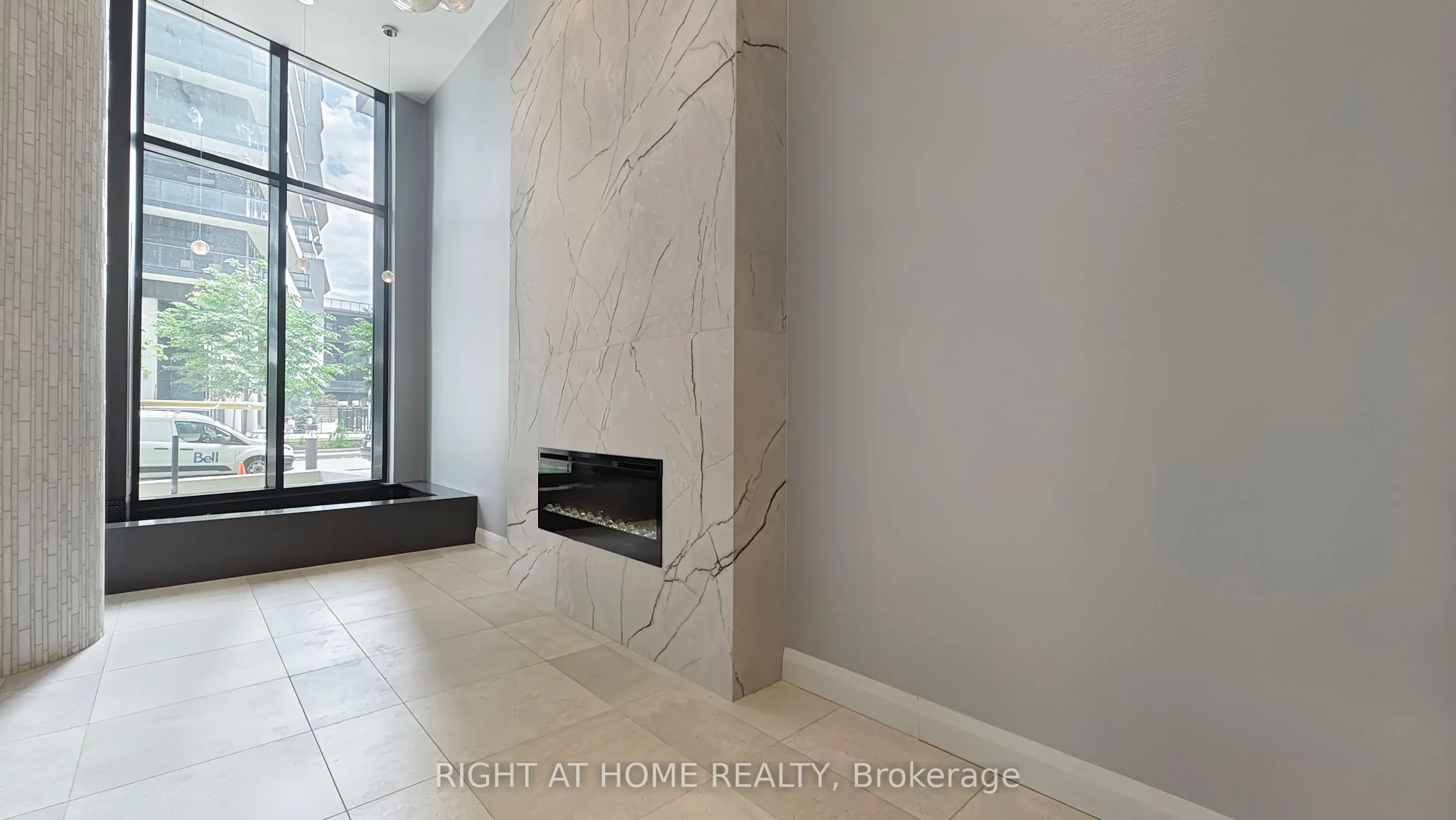 38 Annie Craig Drive #408