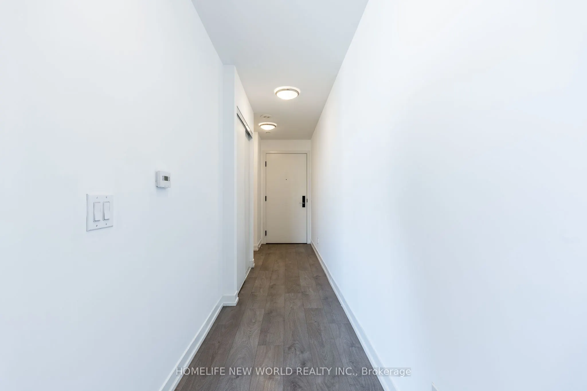 270 Dufferin Street #822