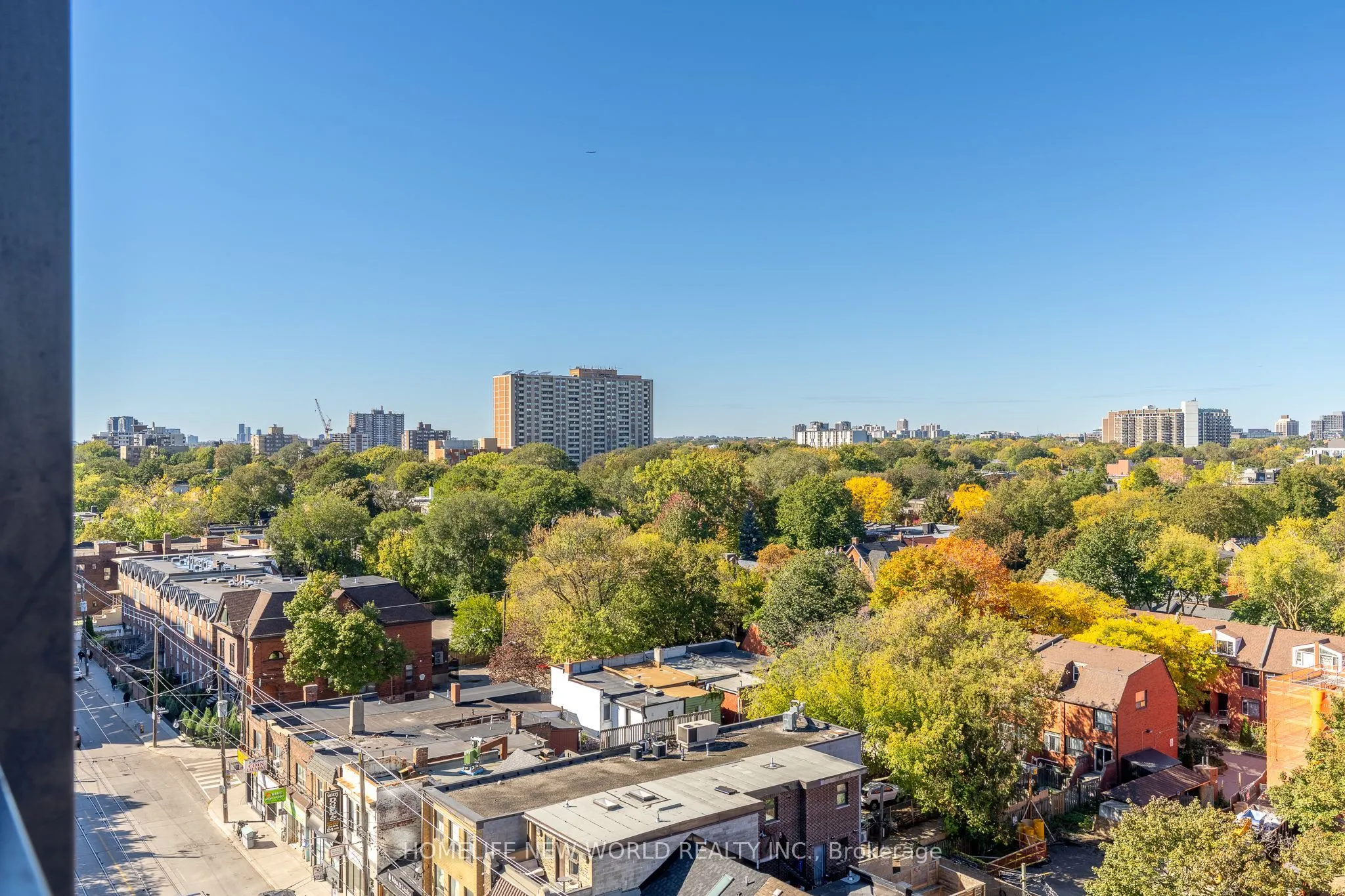 270 Dufferin Street #822