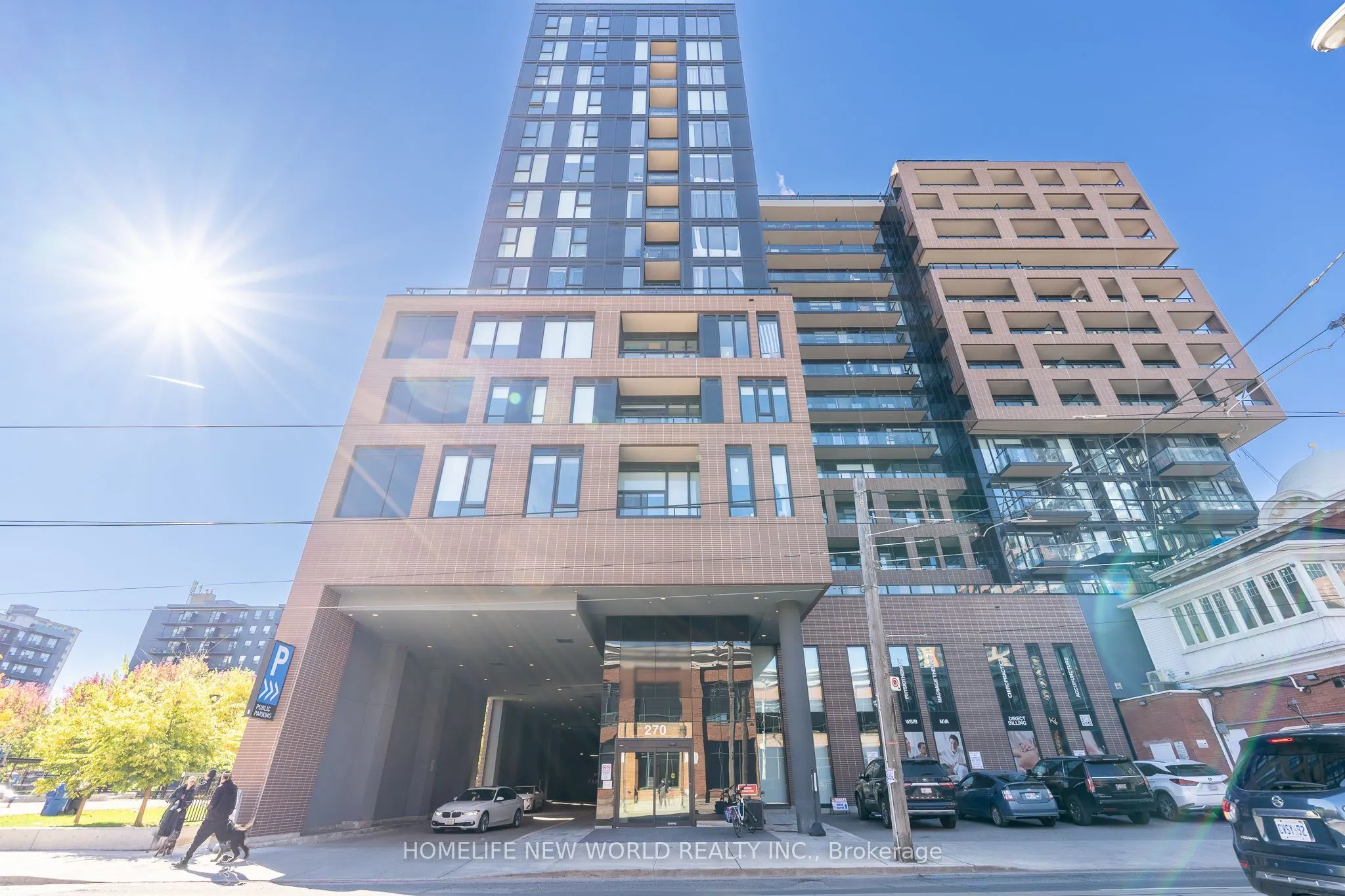 270 Dufferin Street #822