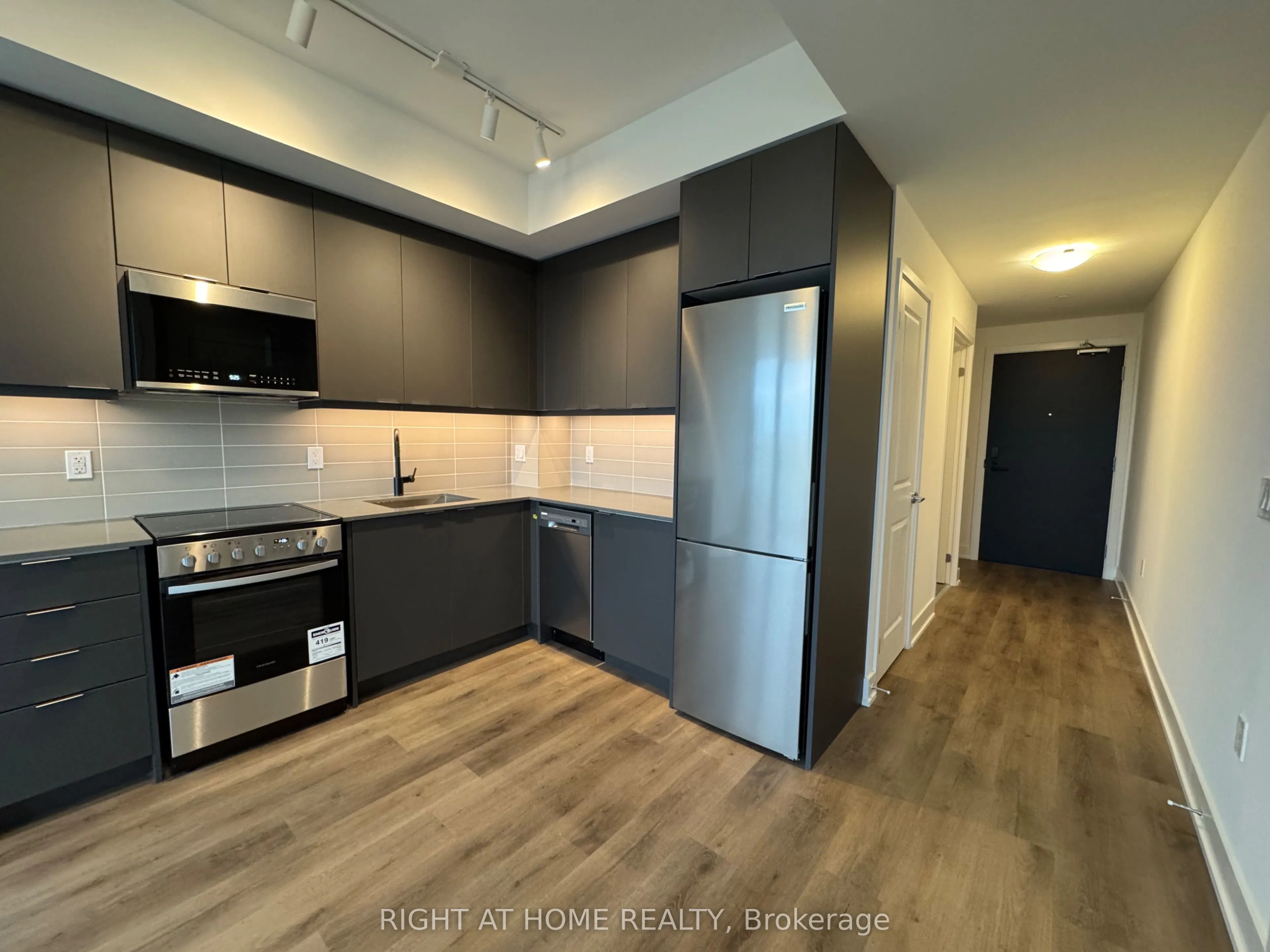 115 Nipissing Road N #1711A