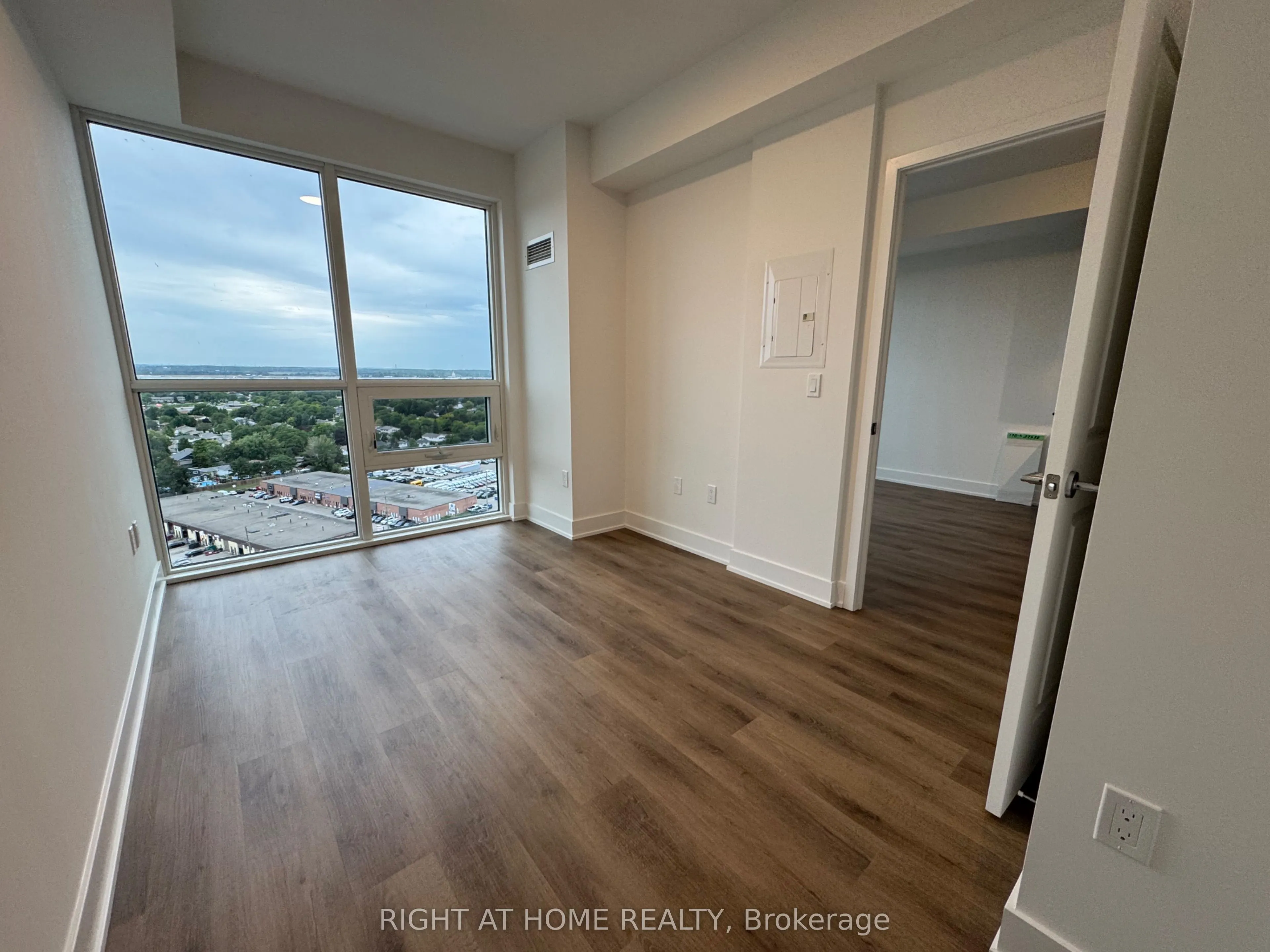115 Nipissing Road N #1711A