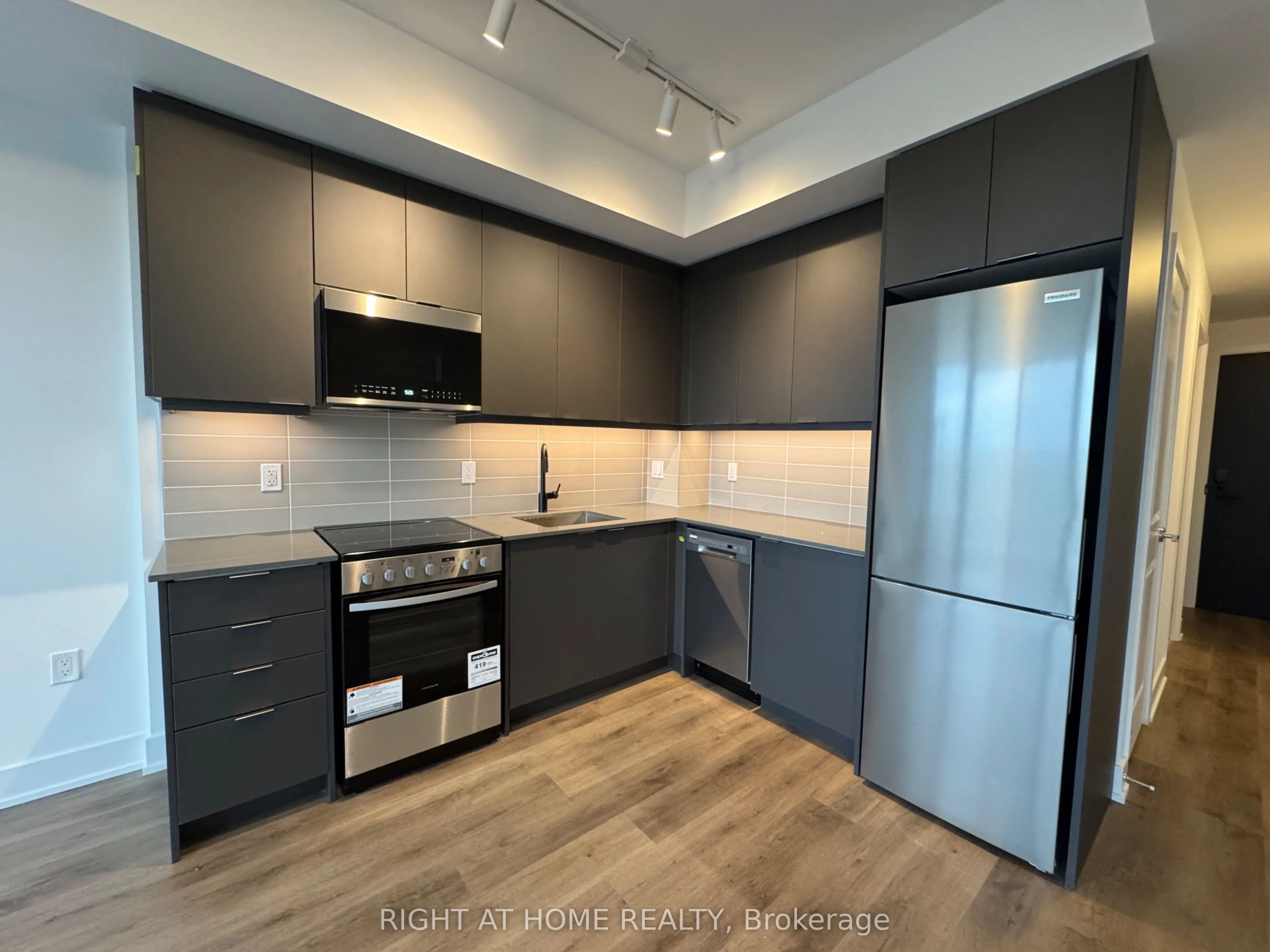115 Nipissing Road N #1711A