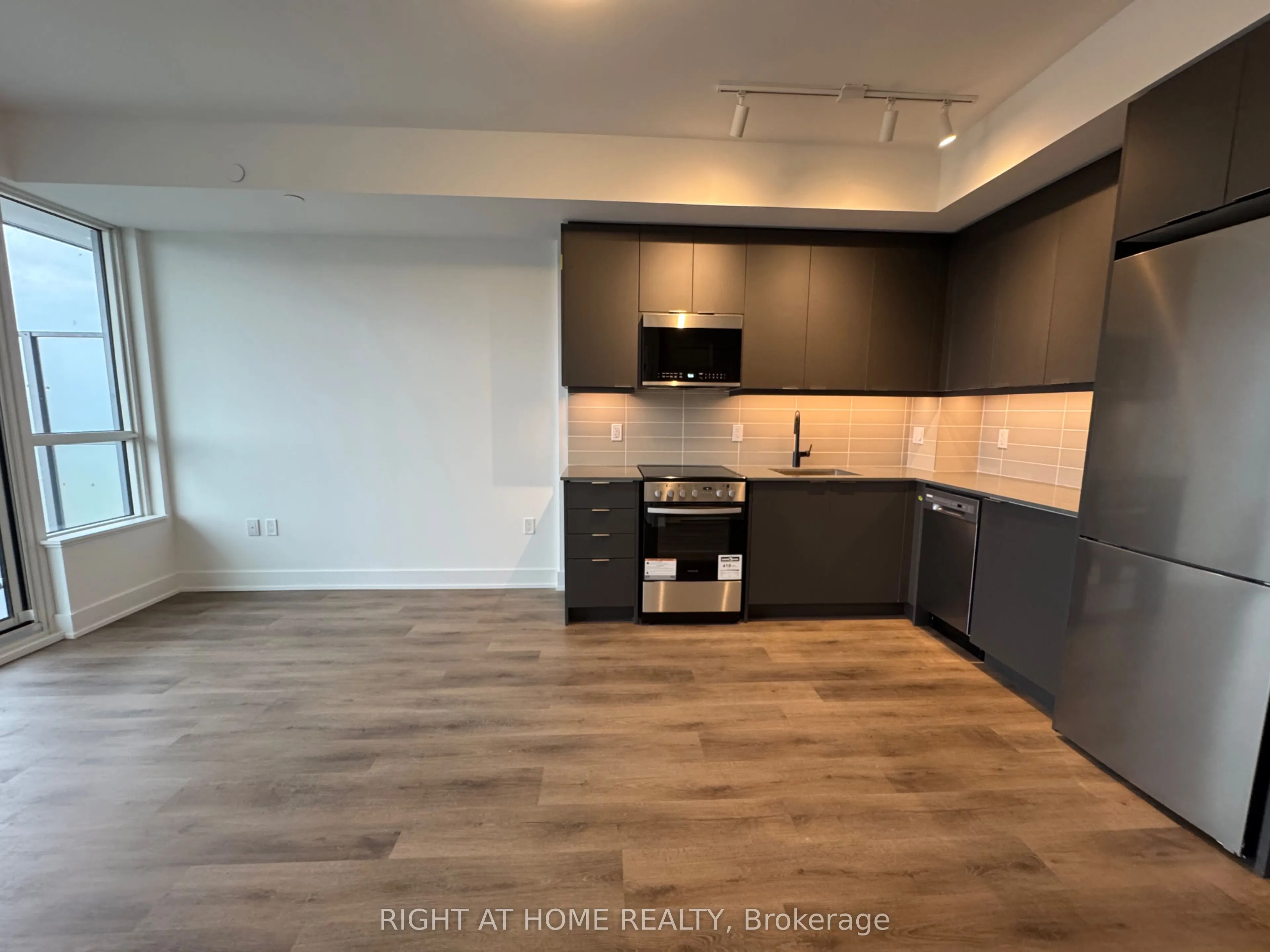 115 Nipissing Road N #1711A