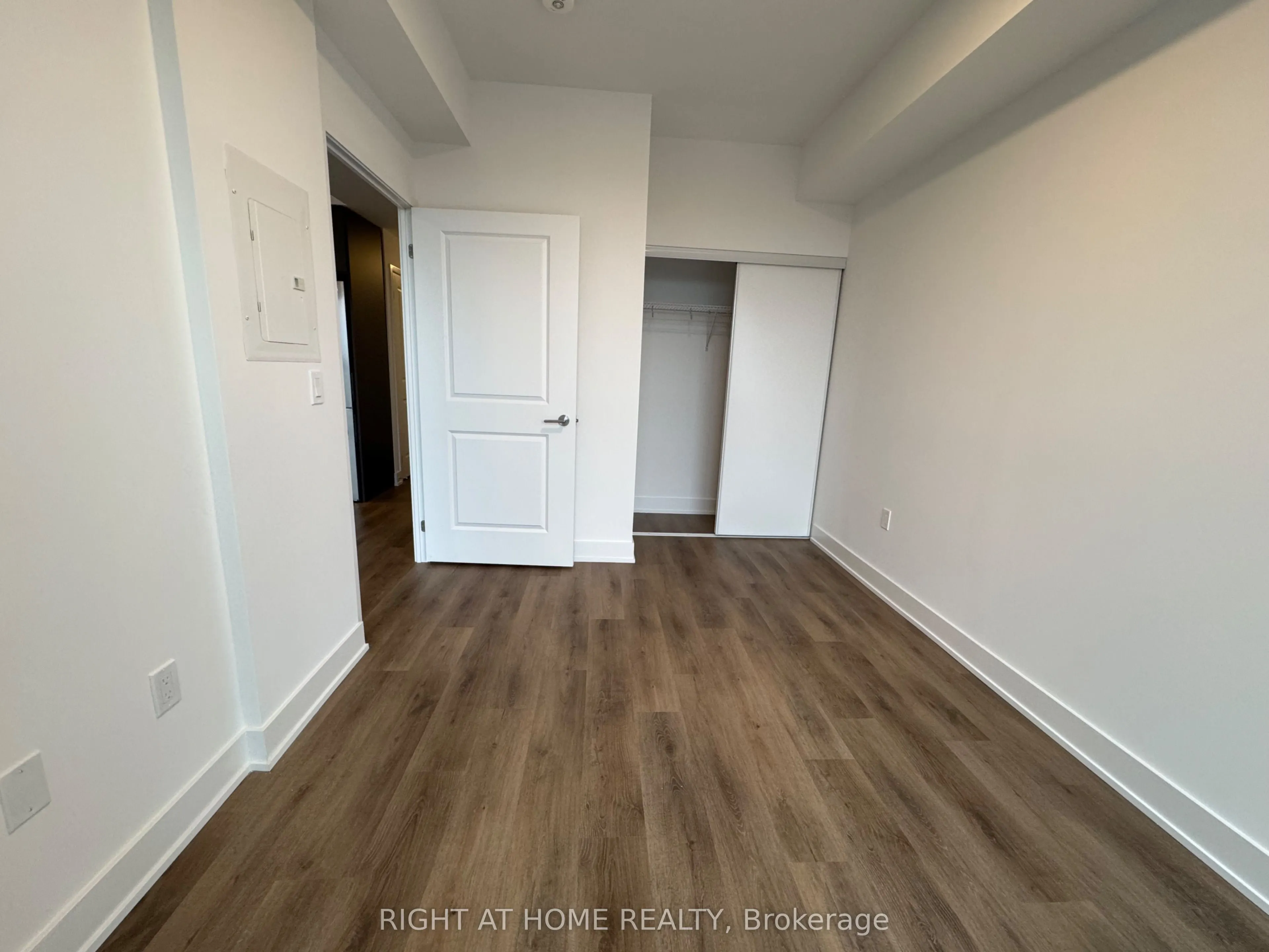 115 Nipissing Road N #1711A