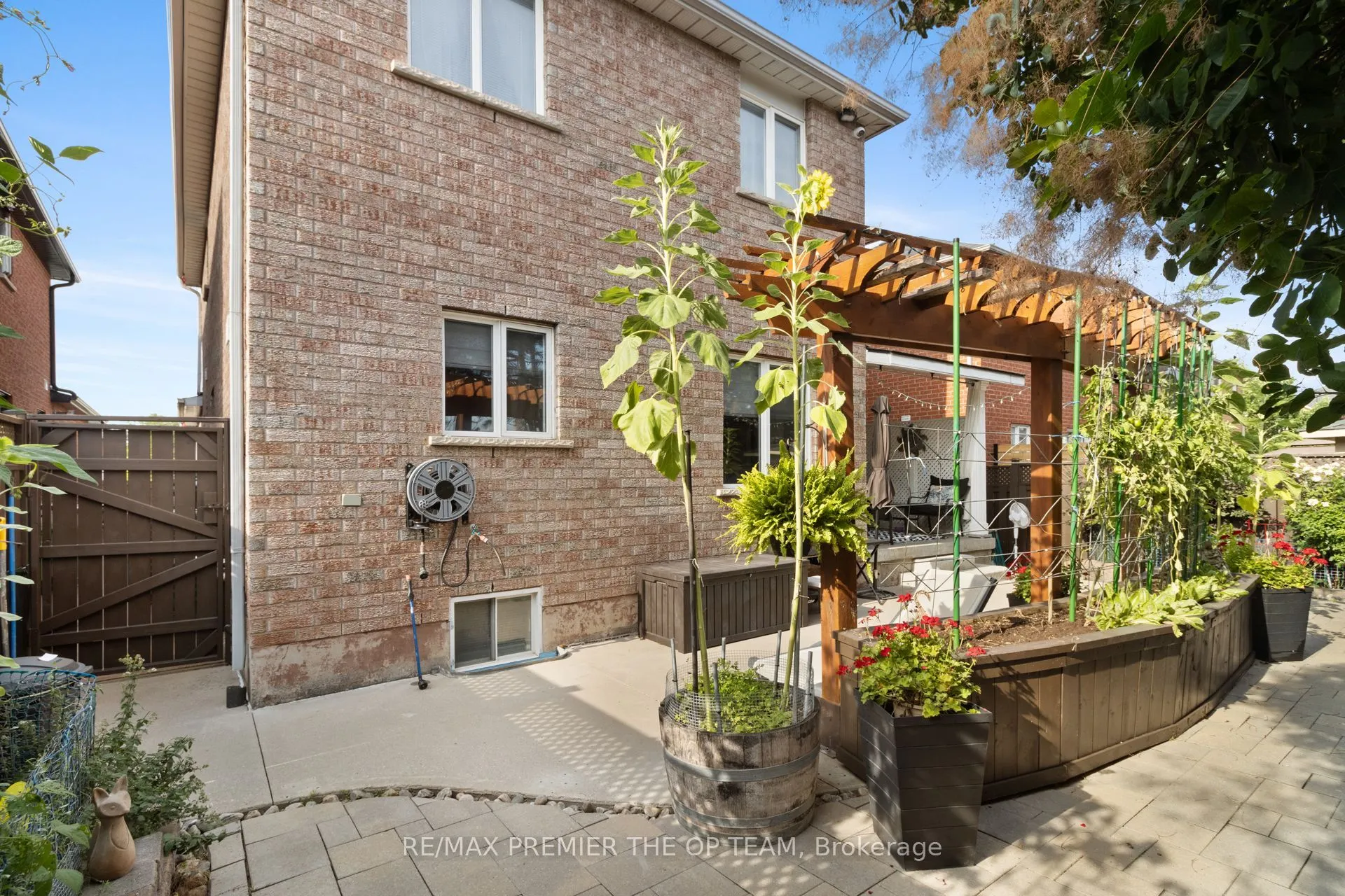5 Southbury Manor Drive