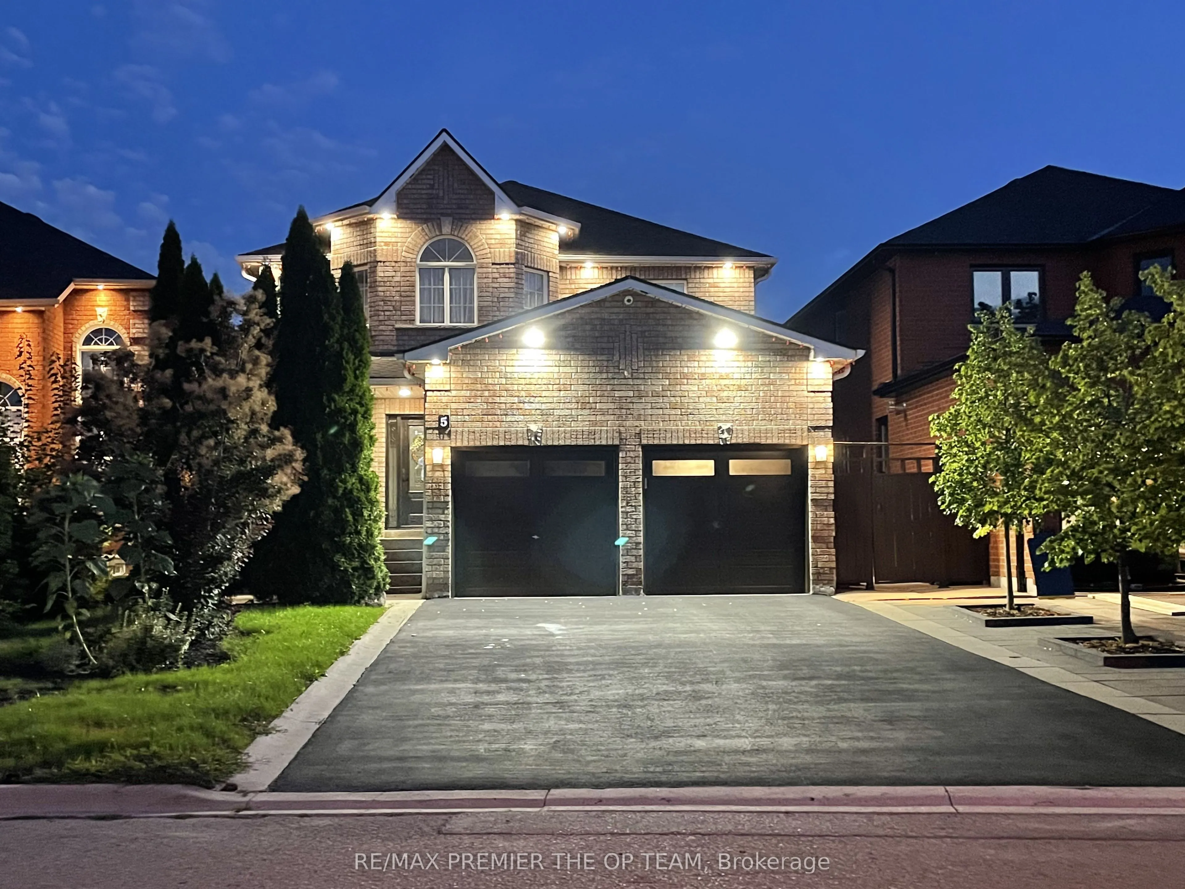 5 Southbury Manor Drive