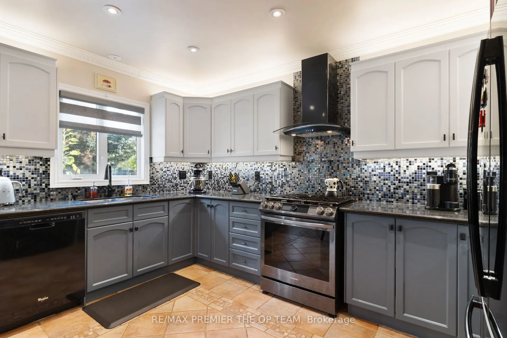 5 Southbury Manor Drive