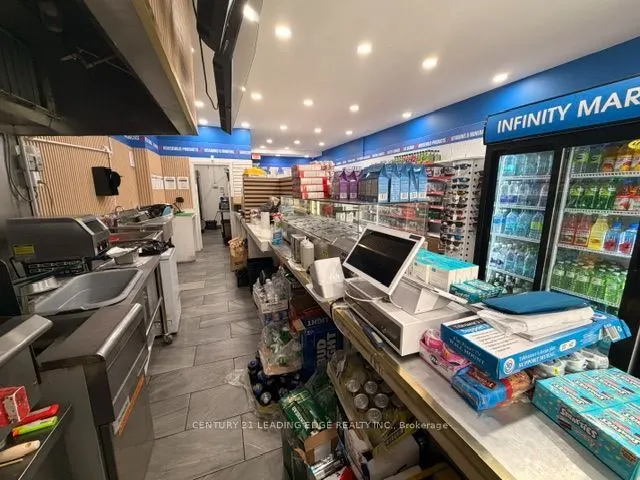 1986 Bloor Street W