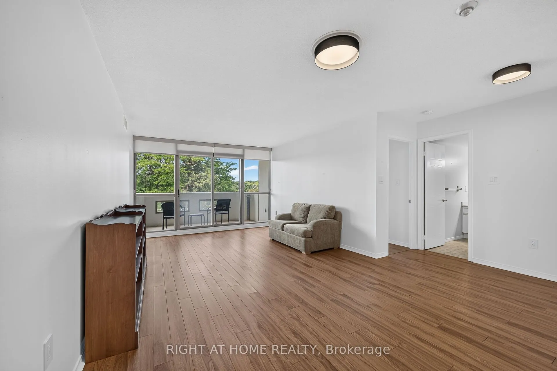 5080 Pinedale Avenue #306