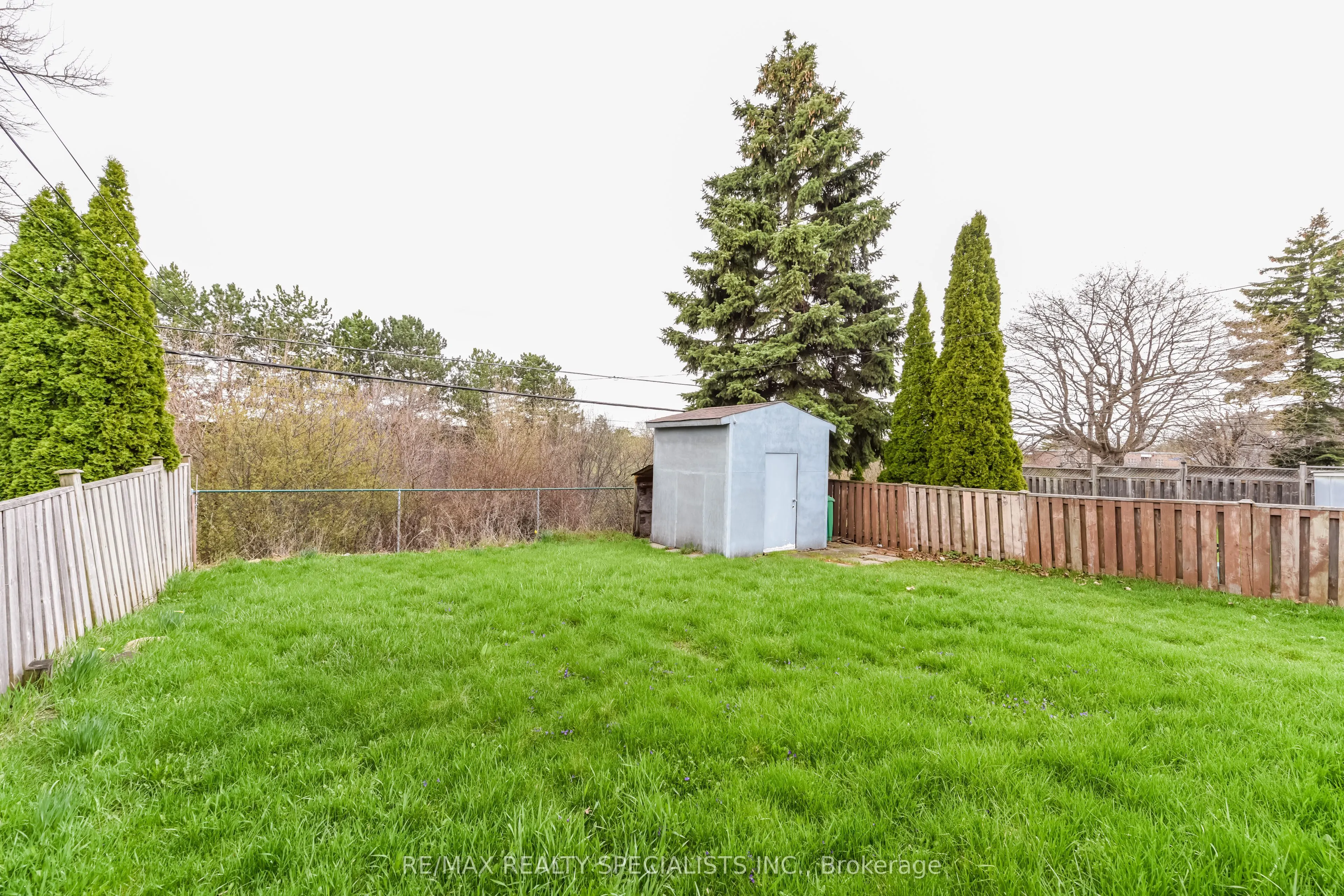 137 Avondale Boulevard #Upper Portion