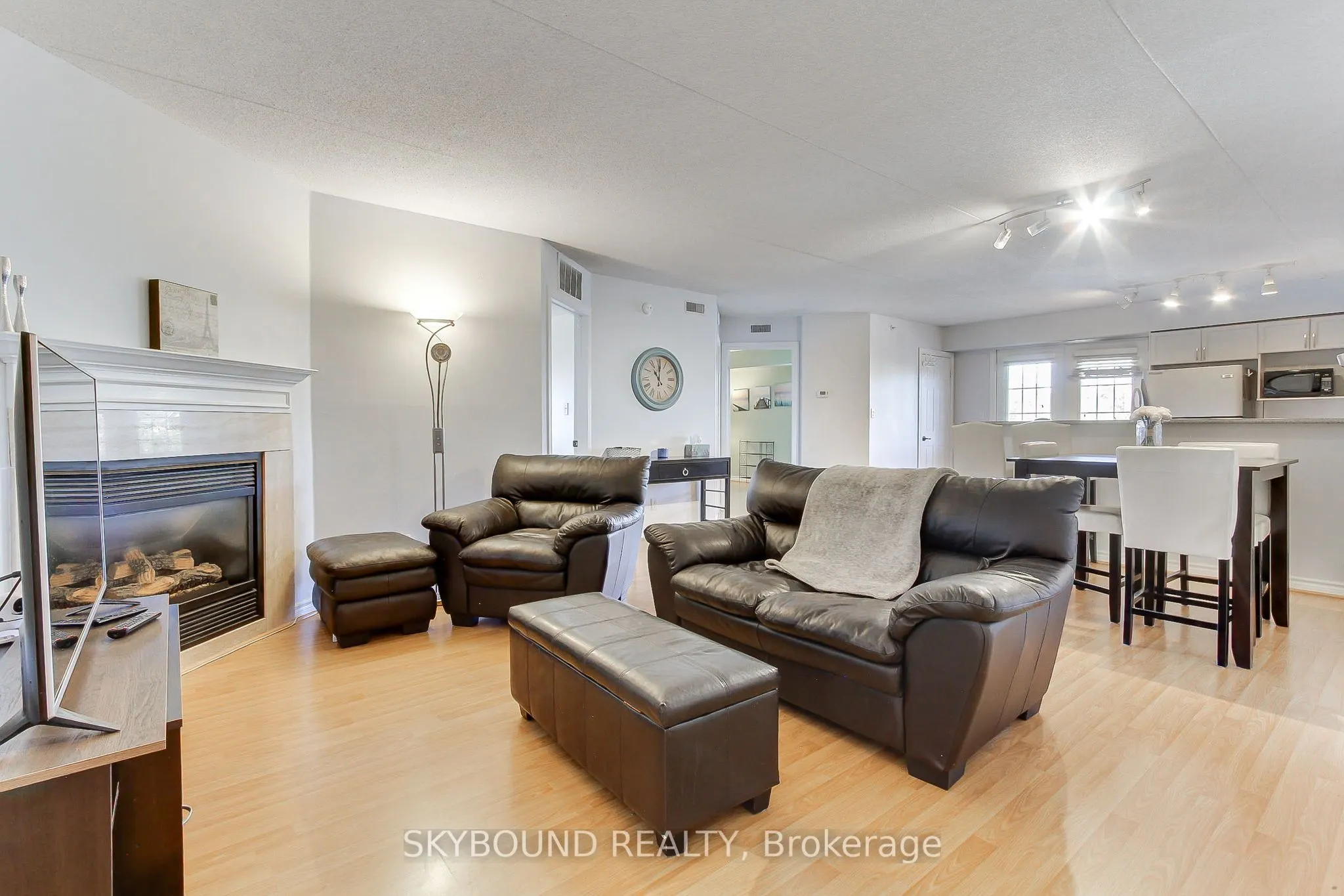4003 Kilmer Drive #302