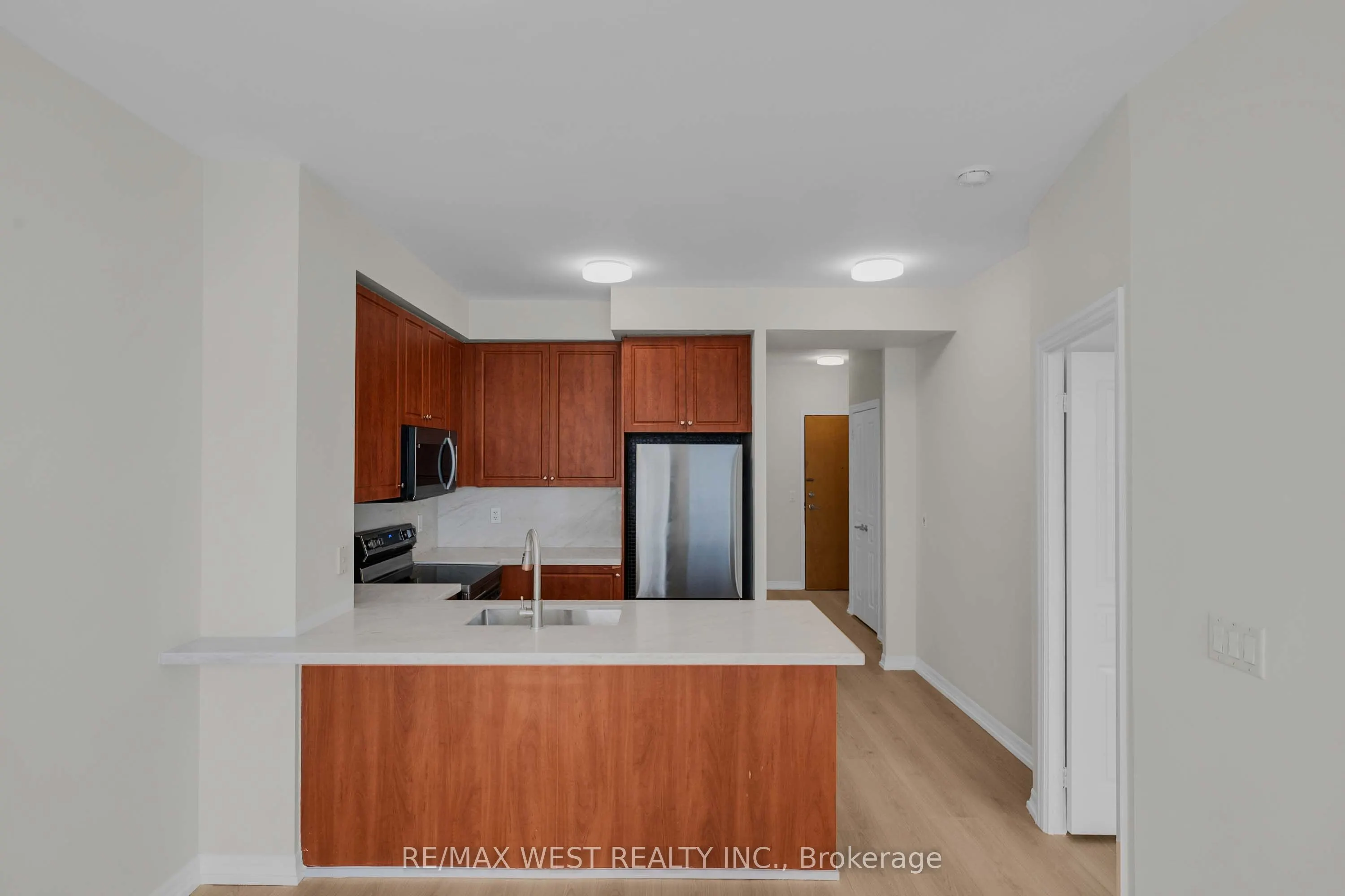 220 Burnhamthorpe Road W #1710