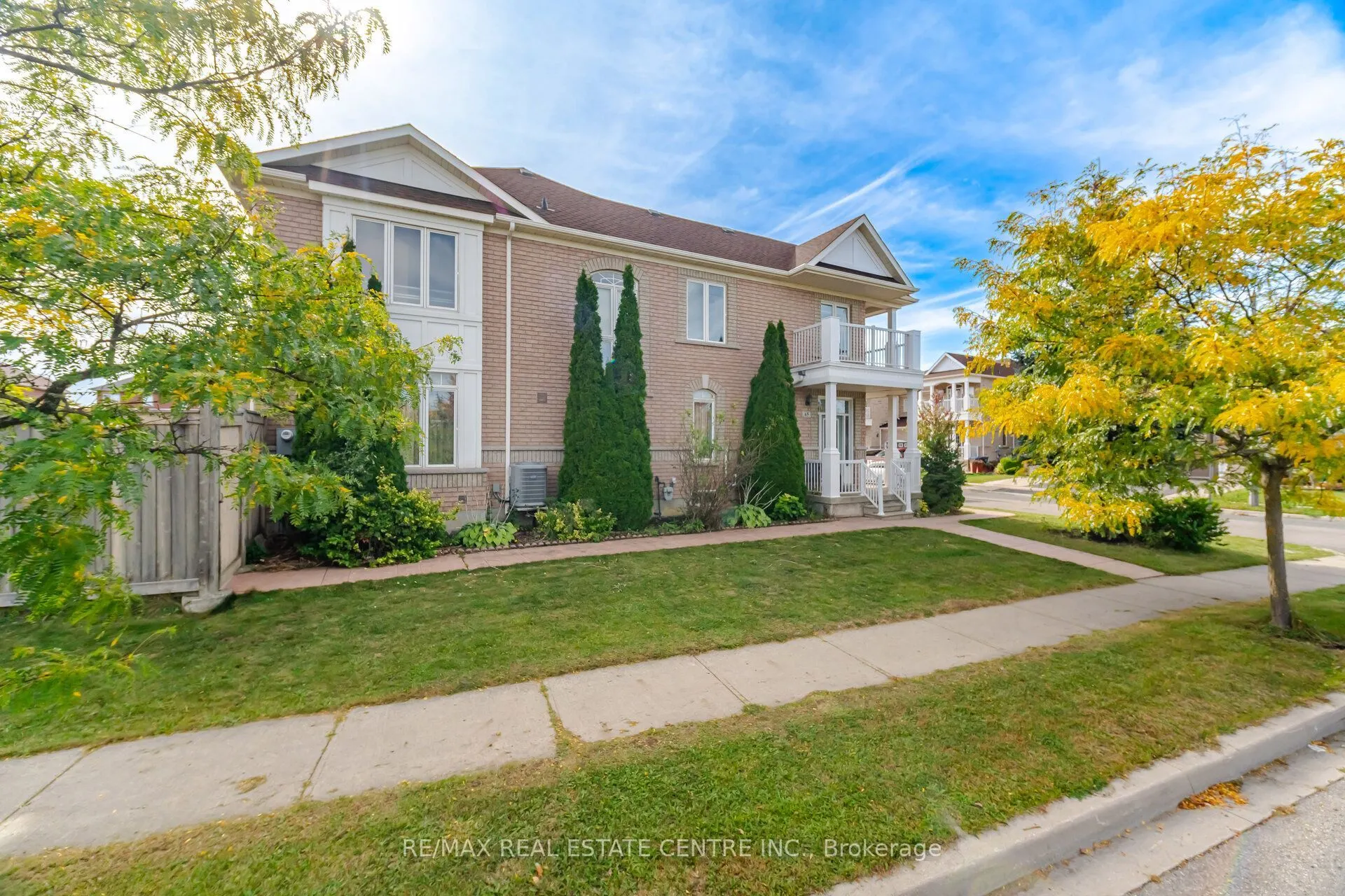 65 Connolly Crescent