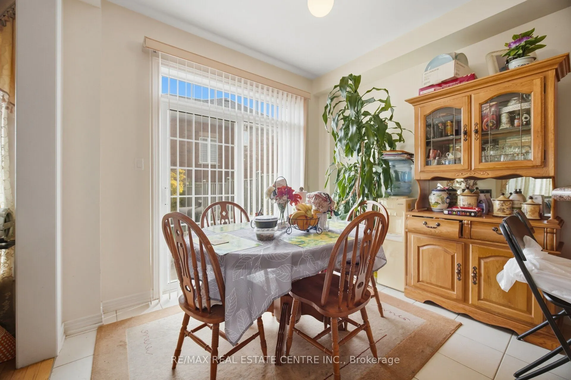 65 Connolly Crescent