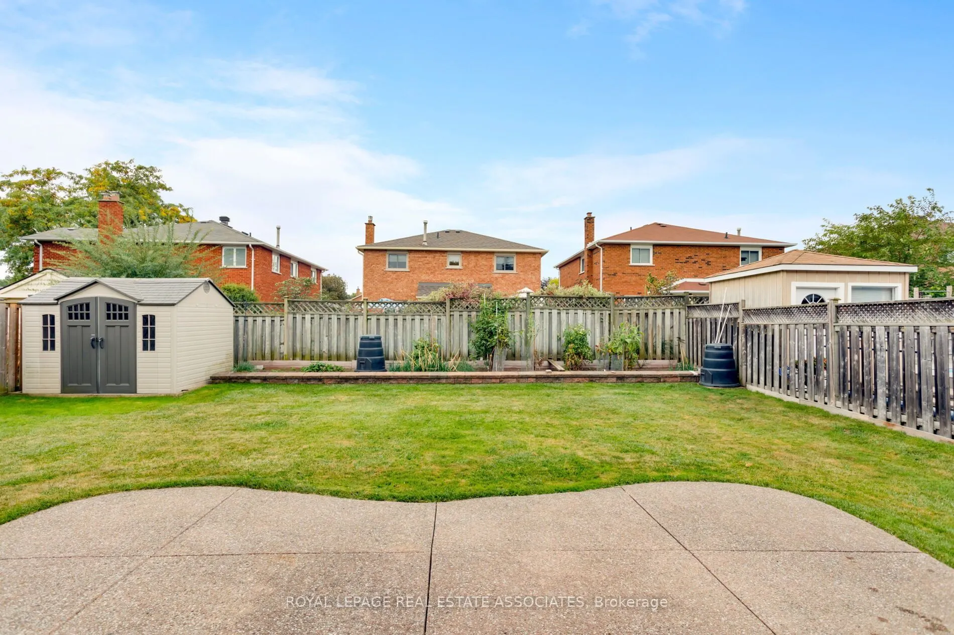 1410 Wakehurst Crescent