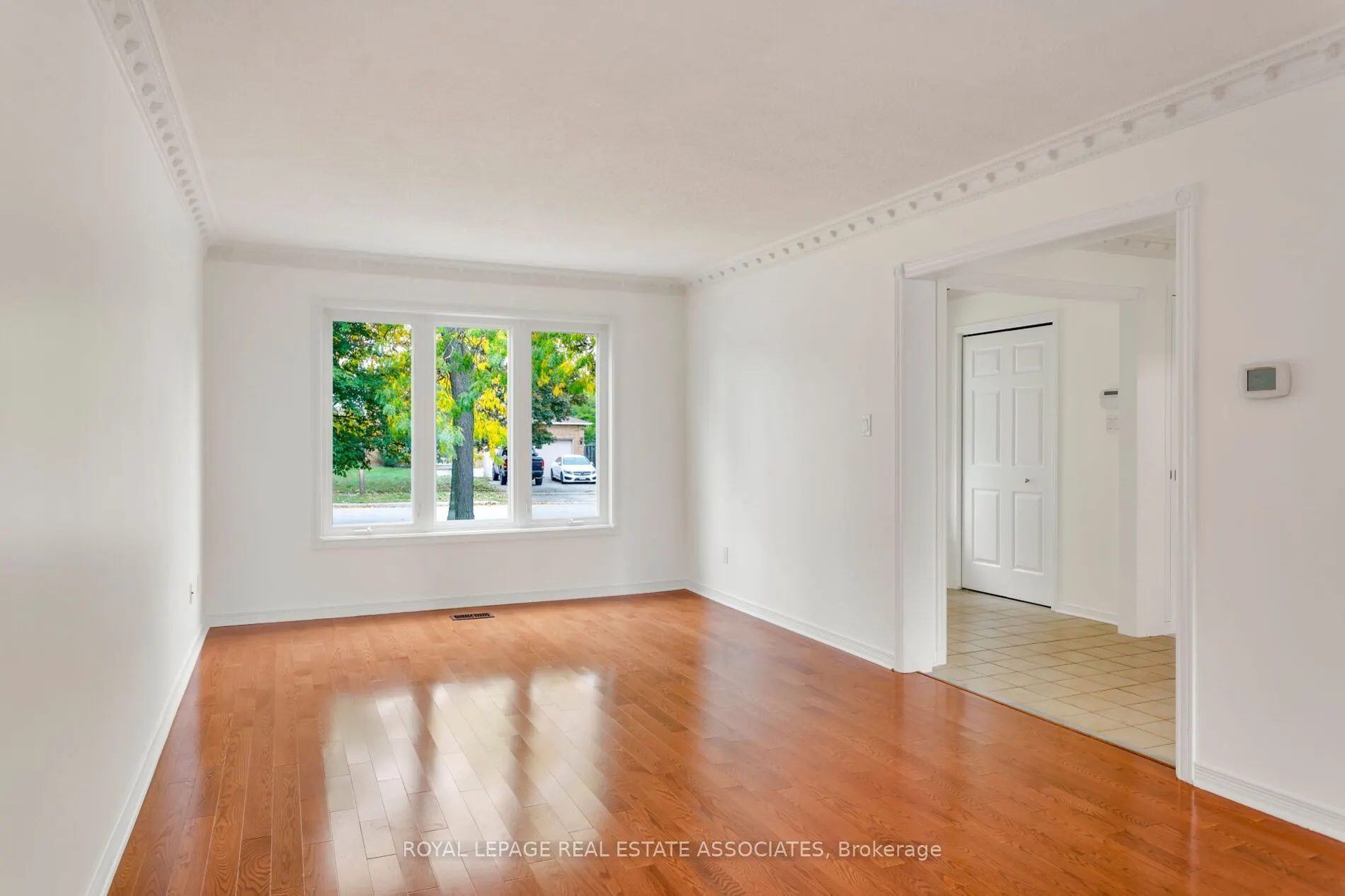1410 Wakehurst Crescent