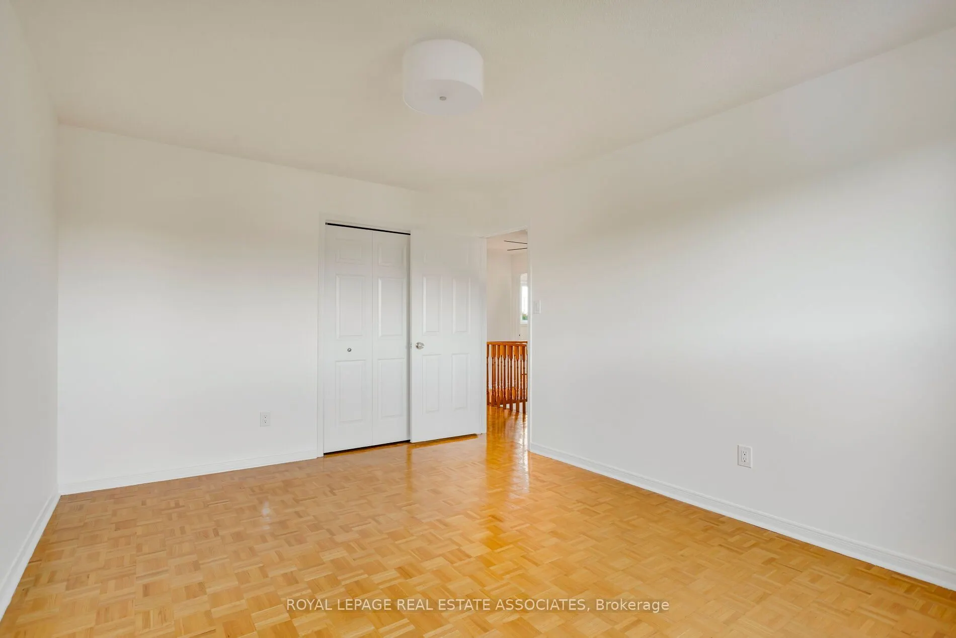 1410 Wakehurst Crescent