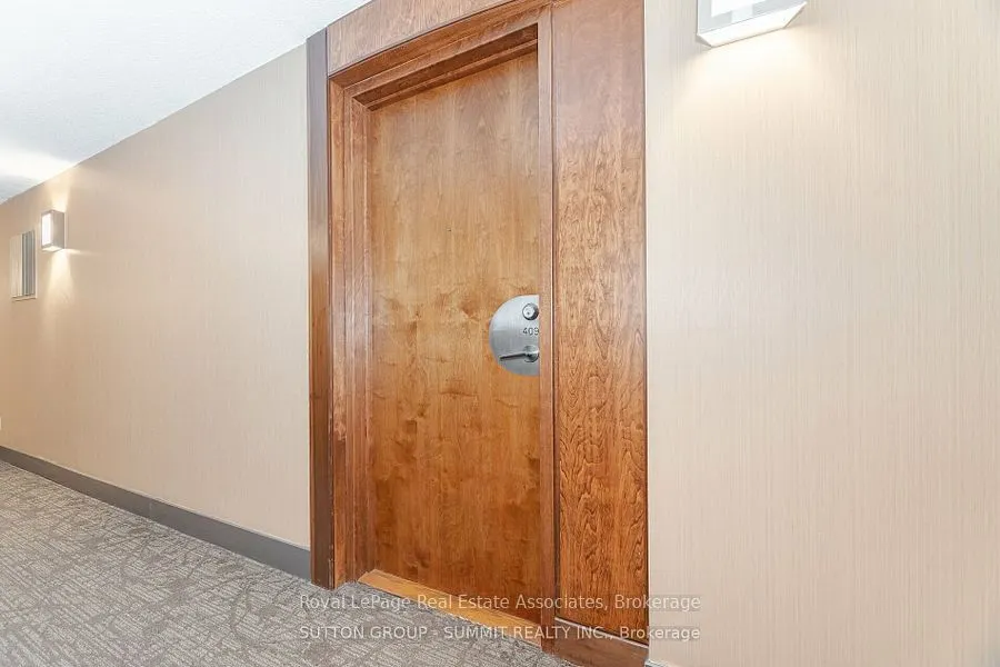3880 Duke Of York Boulevard #409