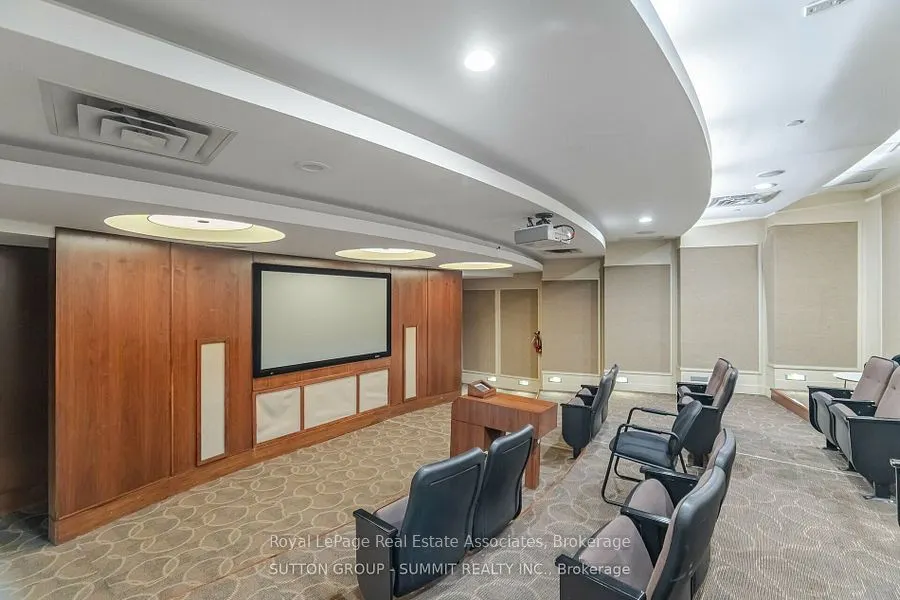 3880 Duke Of York Boulevard #409