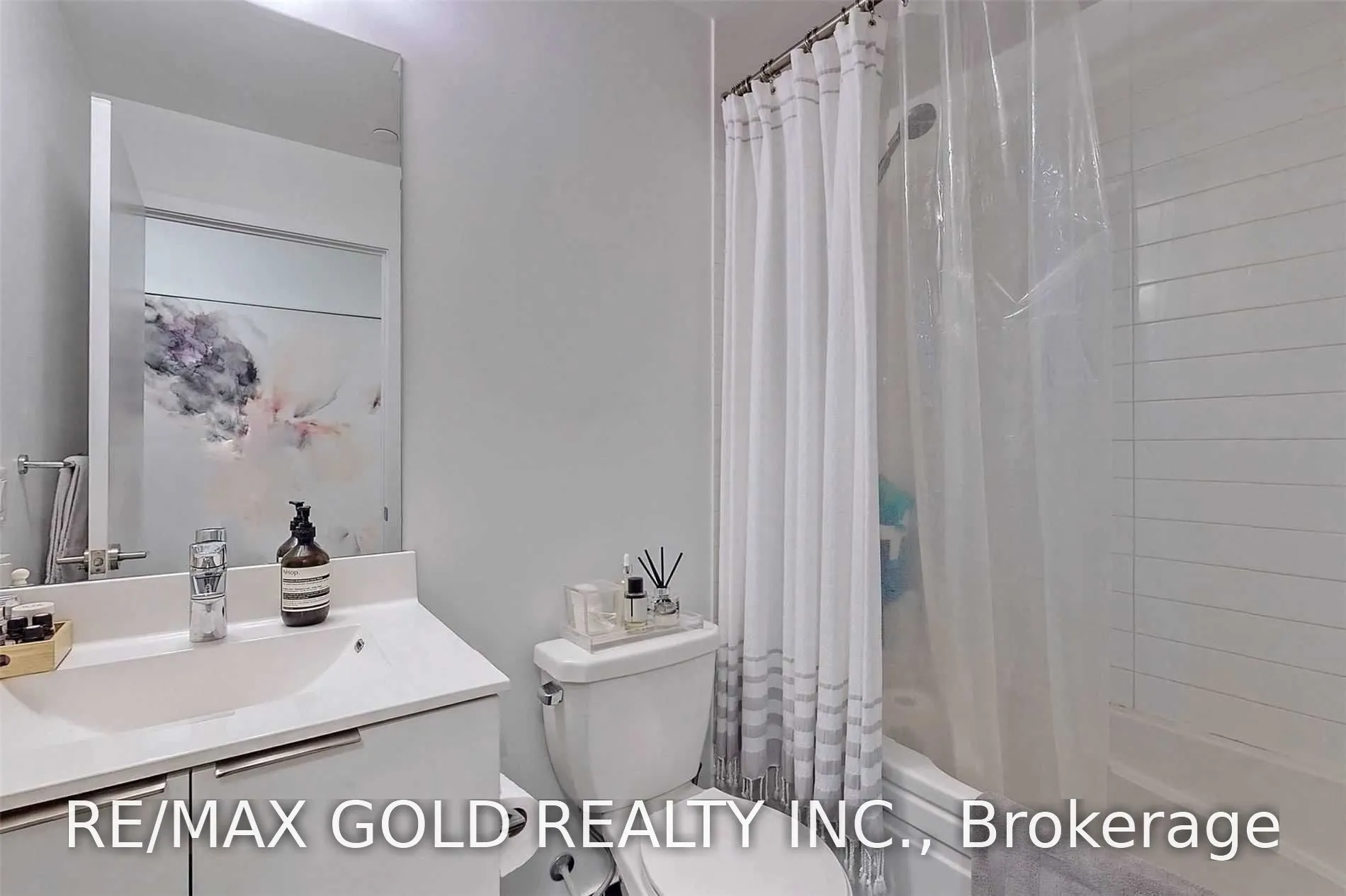 20 Shore Breeze Drive #1802