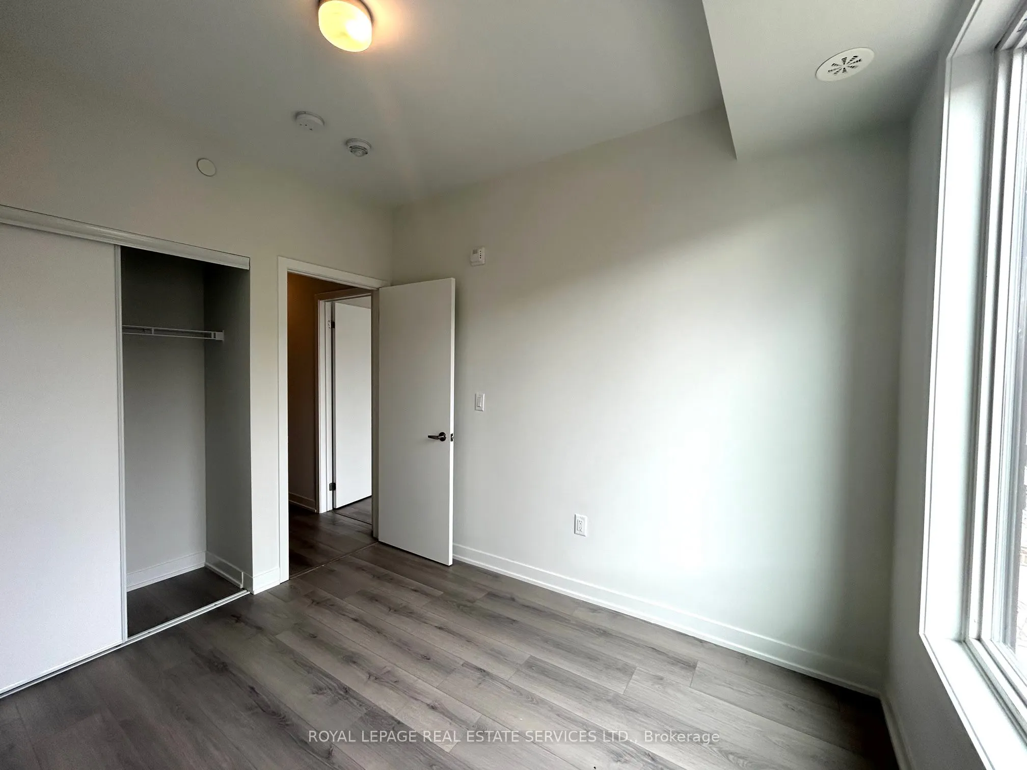 3405 Ridgeway Drive #18