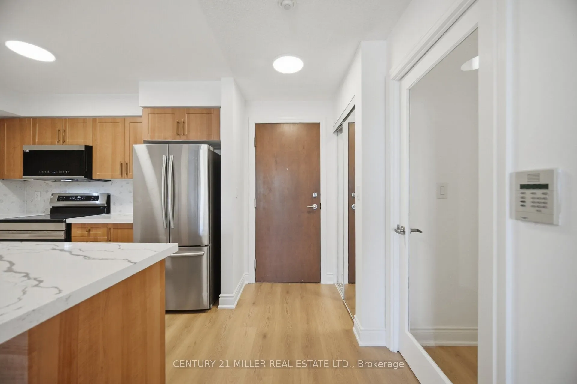 310 Burnhamthorpe Road W #1203