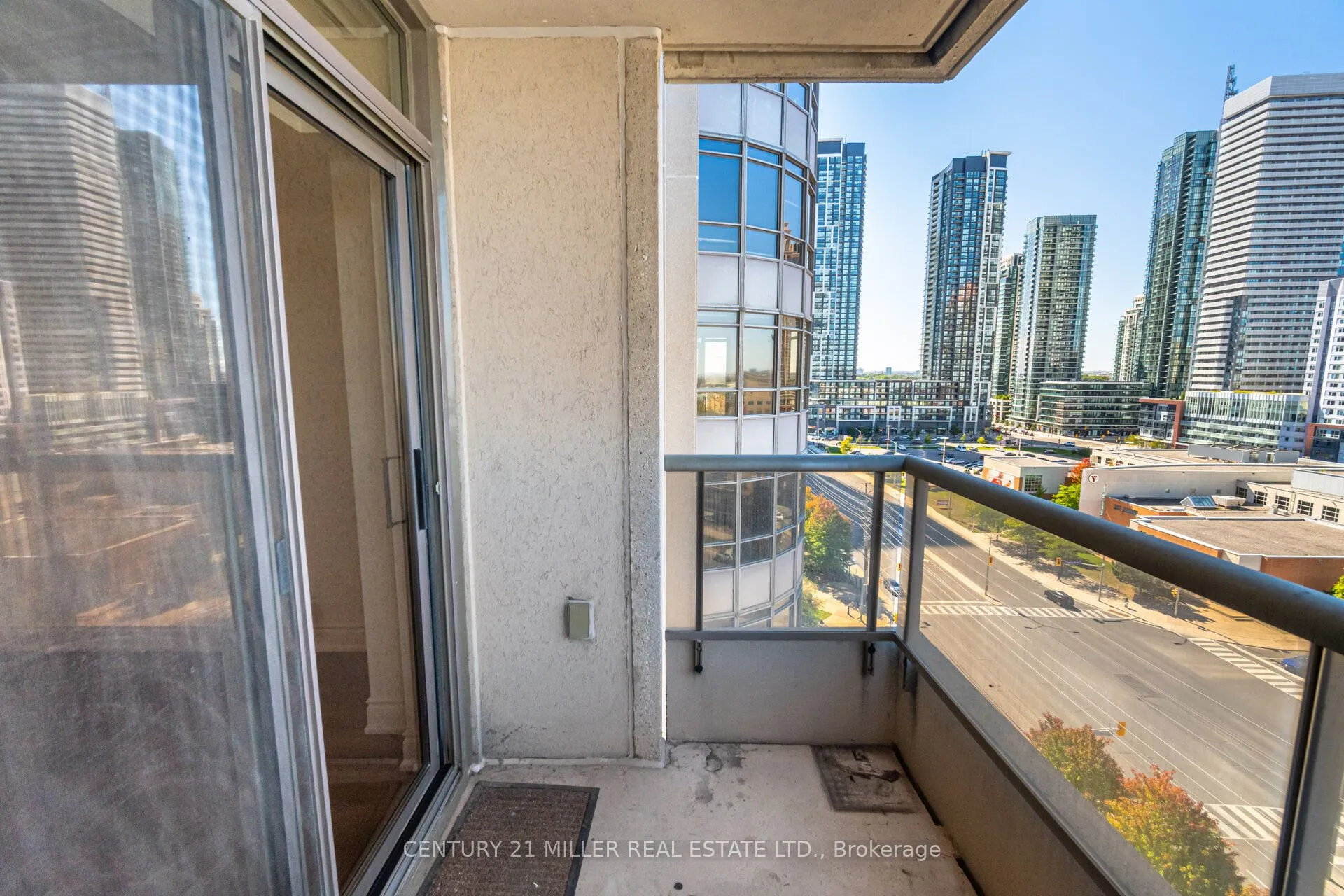 310 Burnhamthorpe Road W #1203