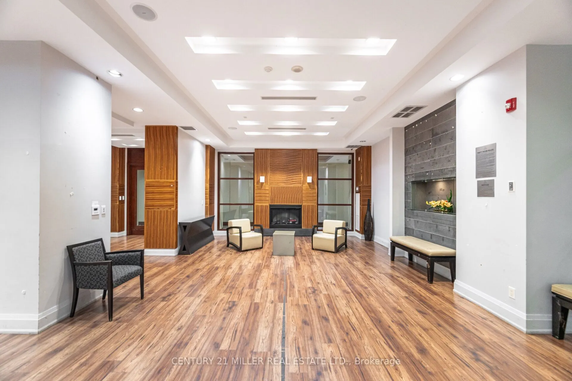 310 Burnhamthorpe Road W #1203
