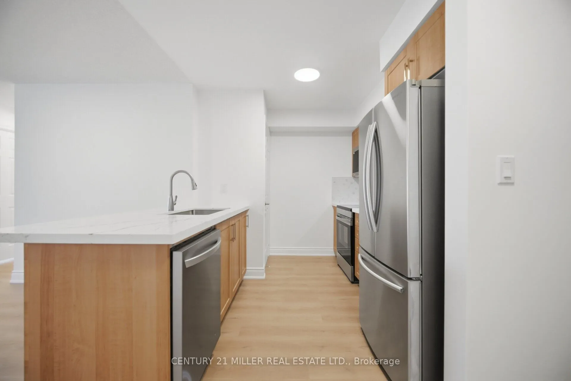 310 Burnhamthorpe Road W #1203