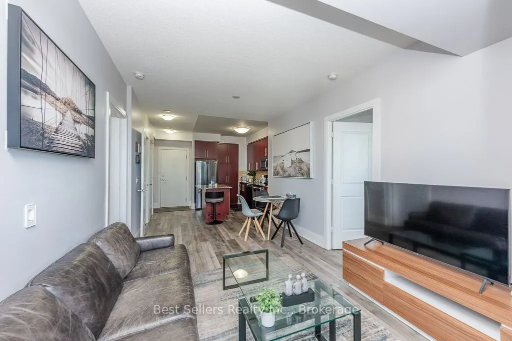 330 Burnhamthorpe Road W #2703
