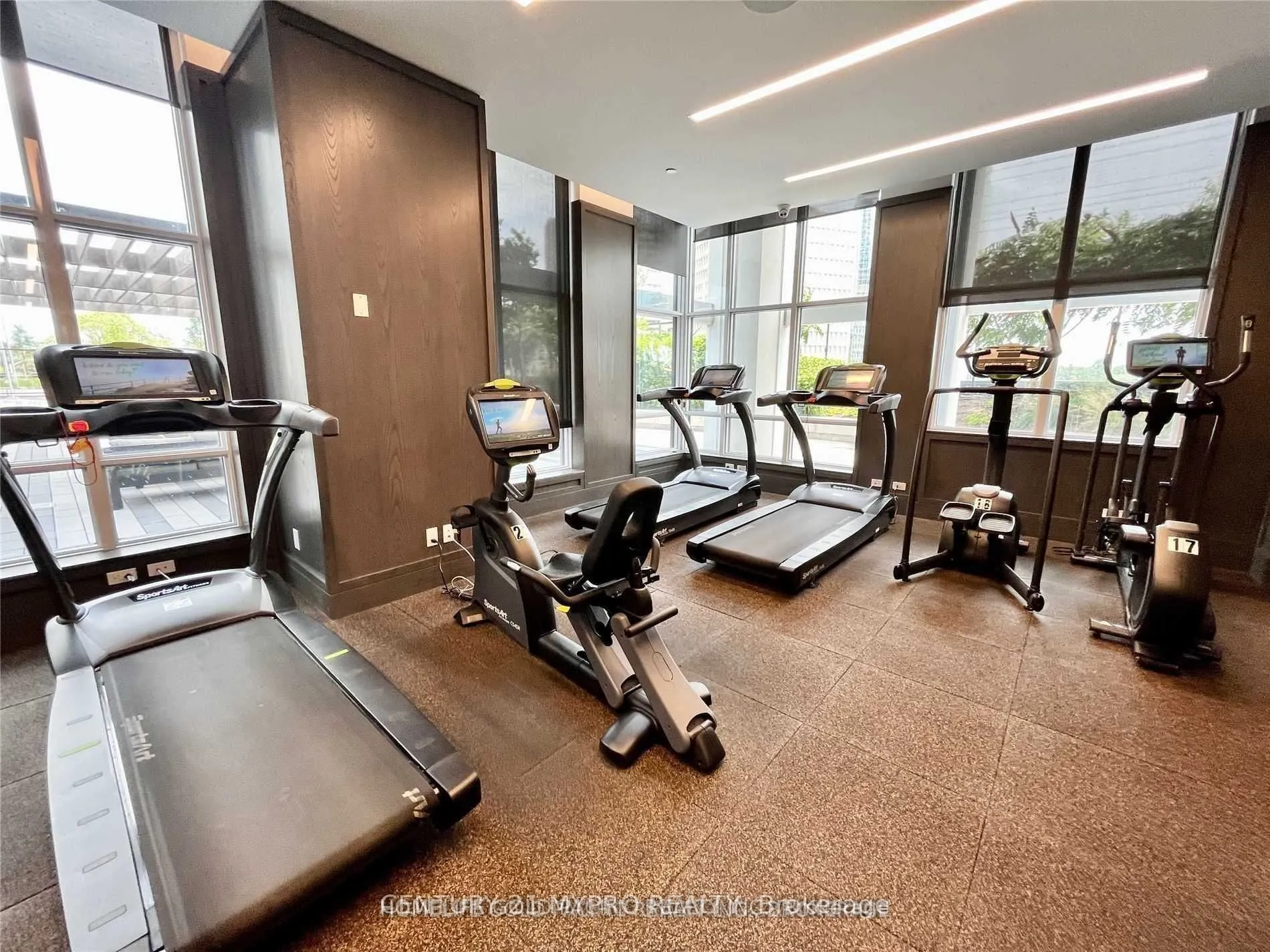 5 Mabelle Avenue #2234