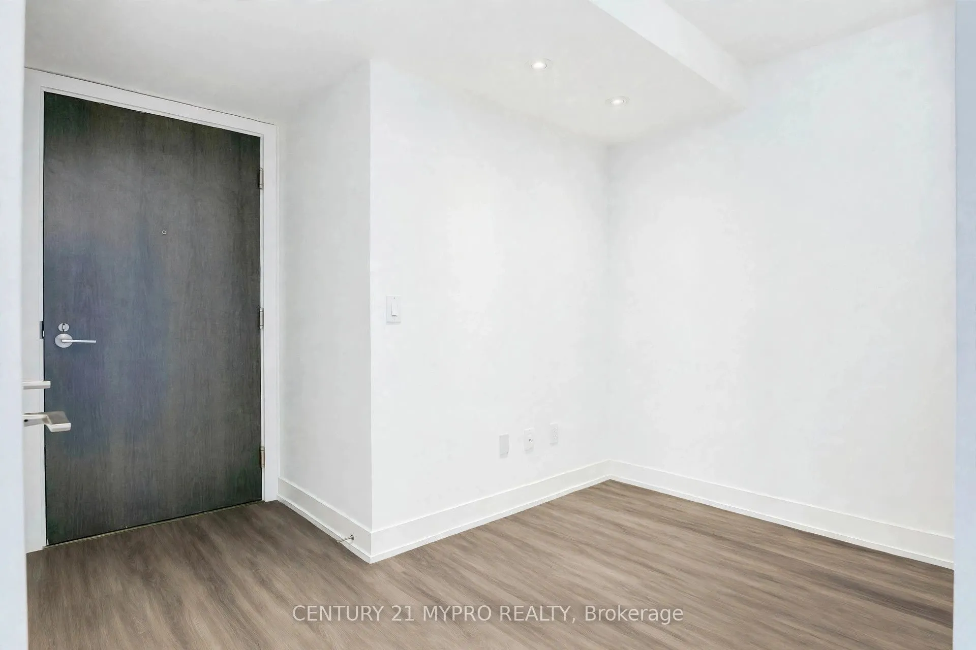 5 Mabelle Avenue #2234