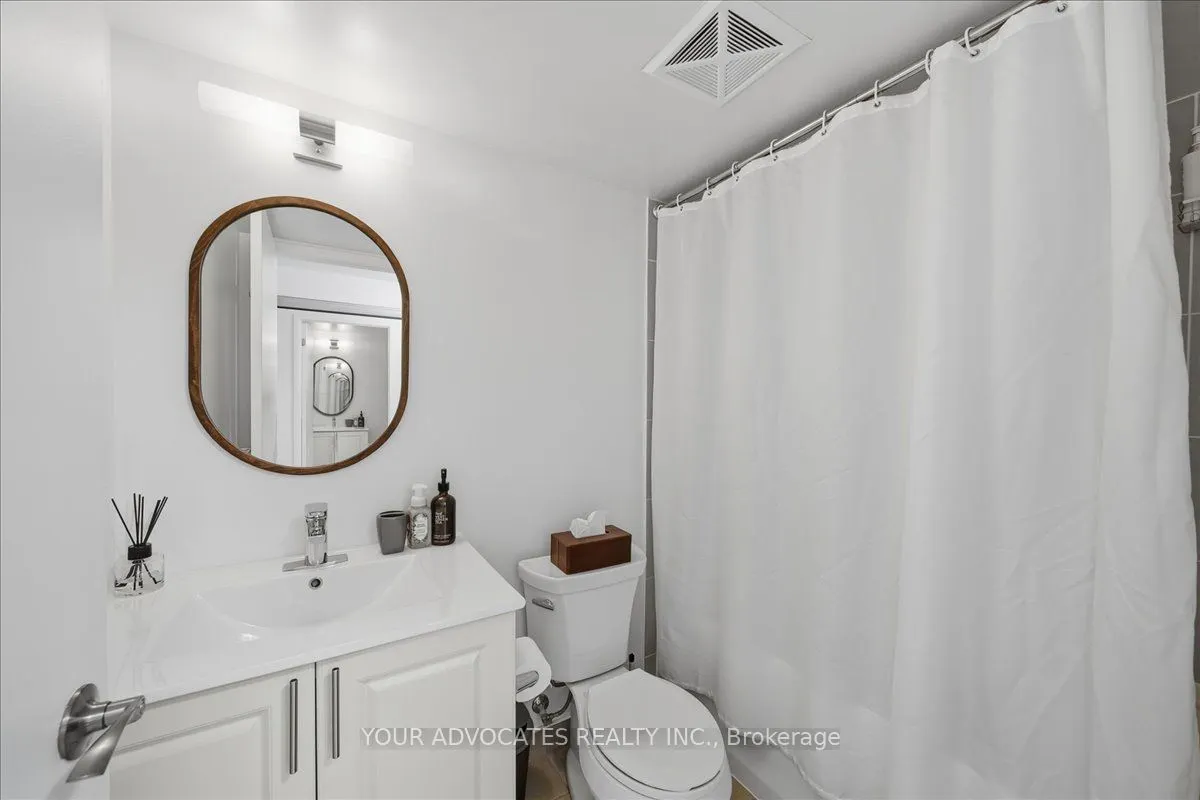 3091 DUFFERIN Street #406
