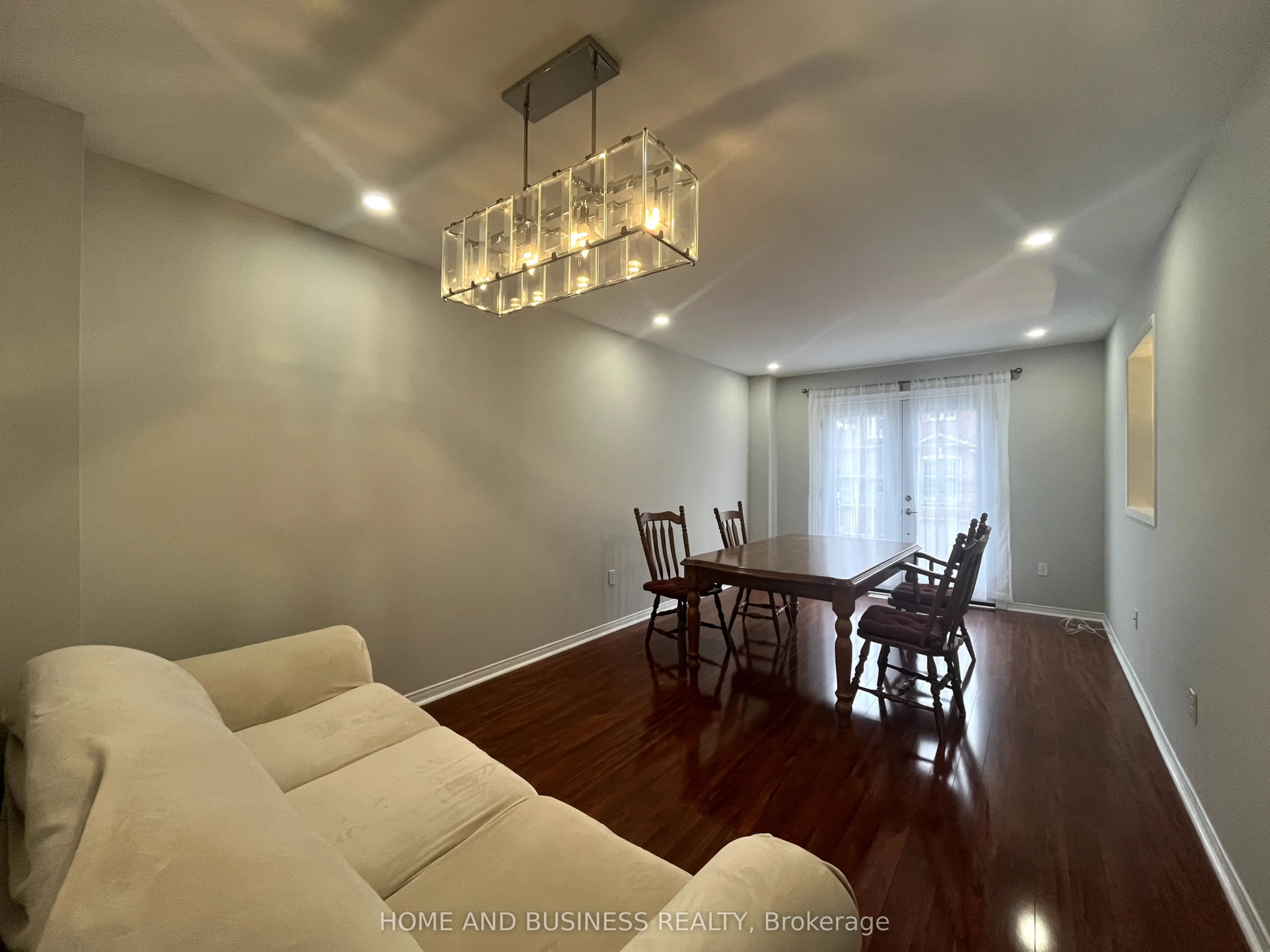 1588 South Parade Court #23