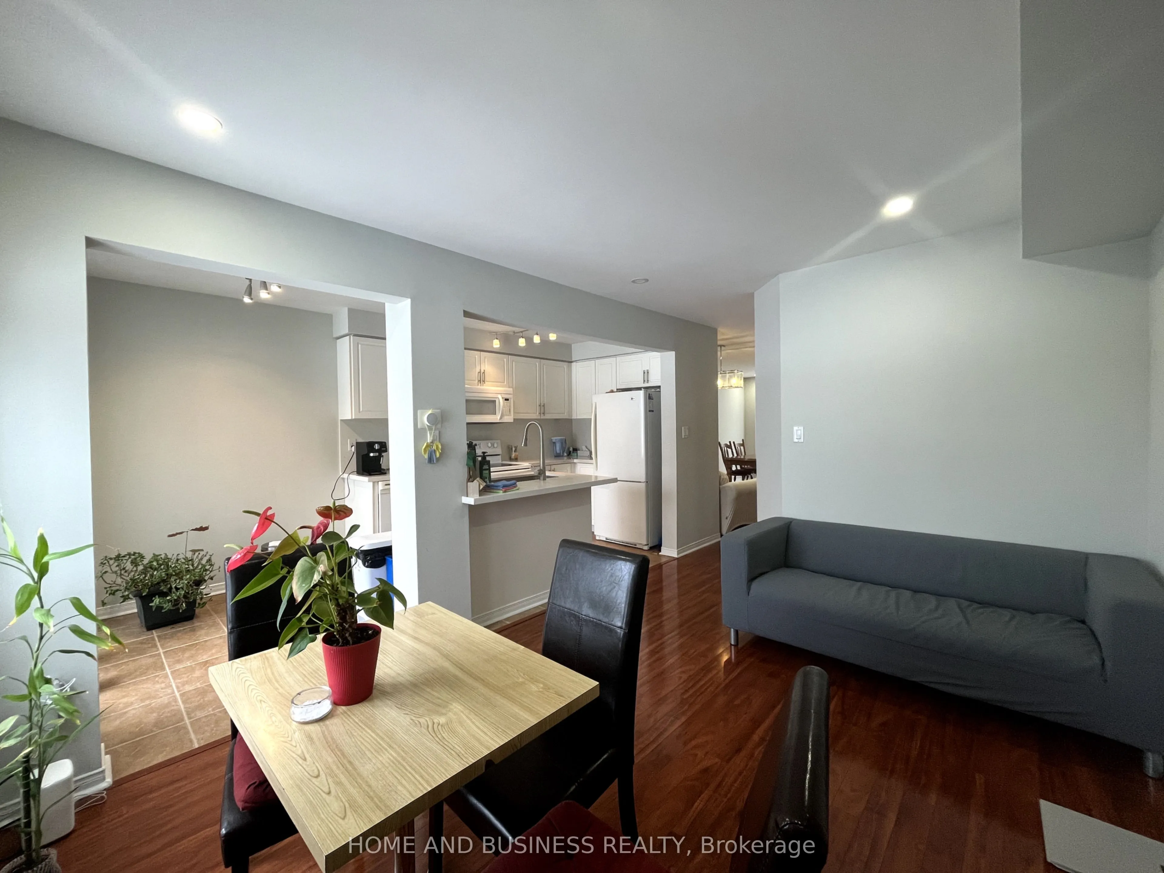 1588 South Parade Court #23