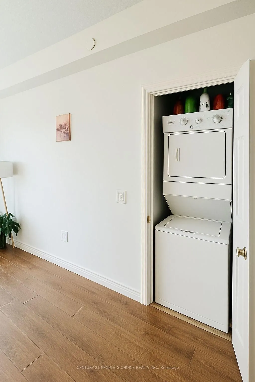 349 Rathburn Road W #1706