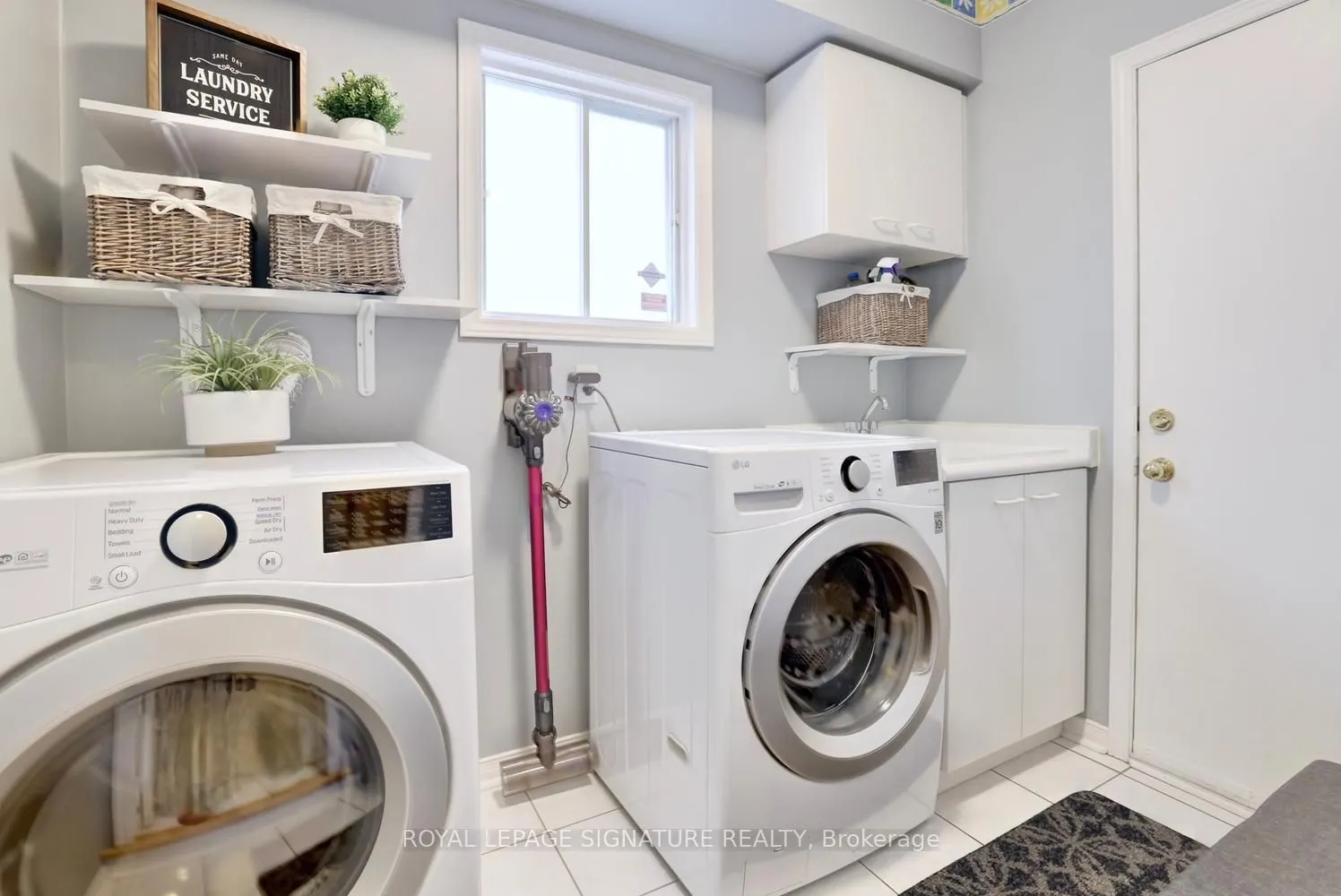 5474 Middleport Crescent