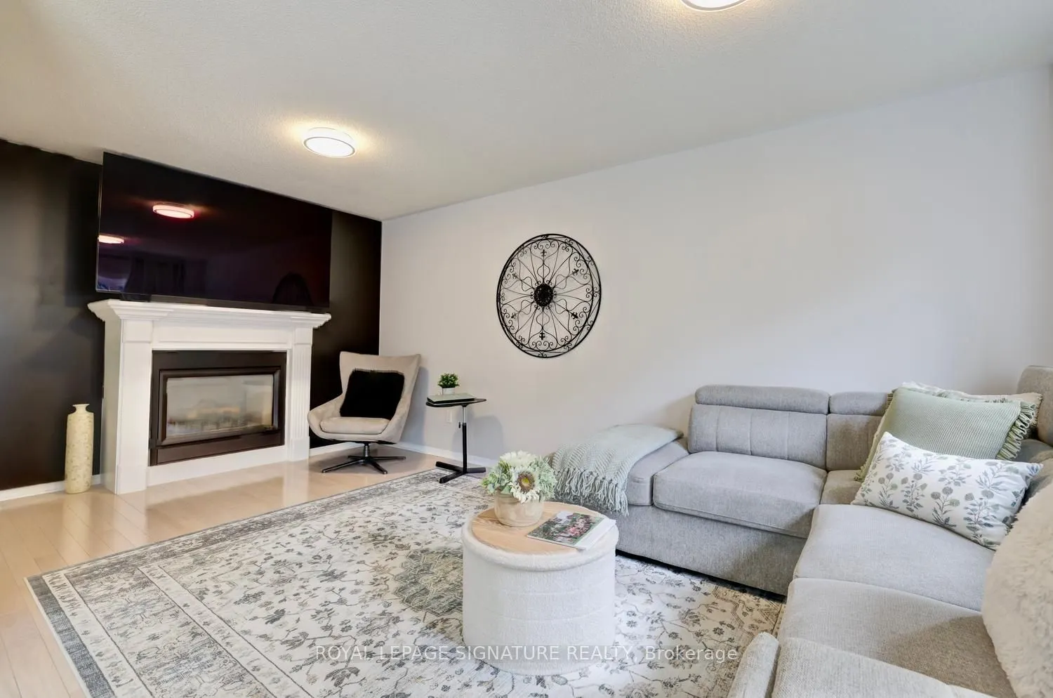 5474 Middleport Crescent