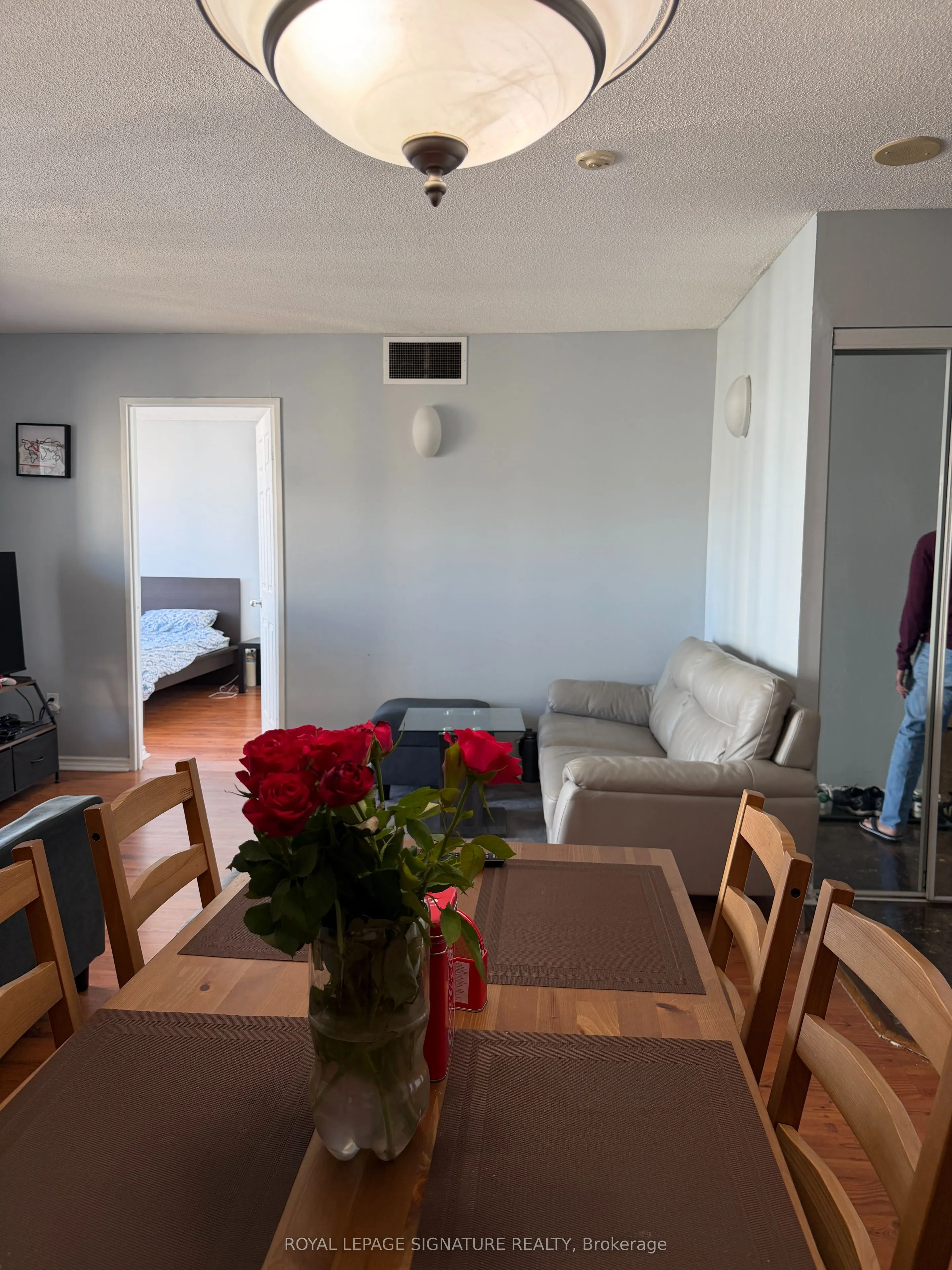 285 Enfield Place #2112