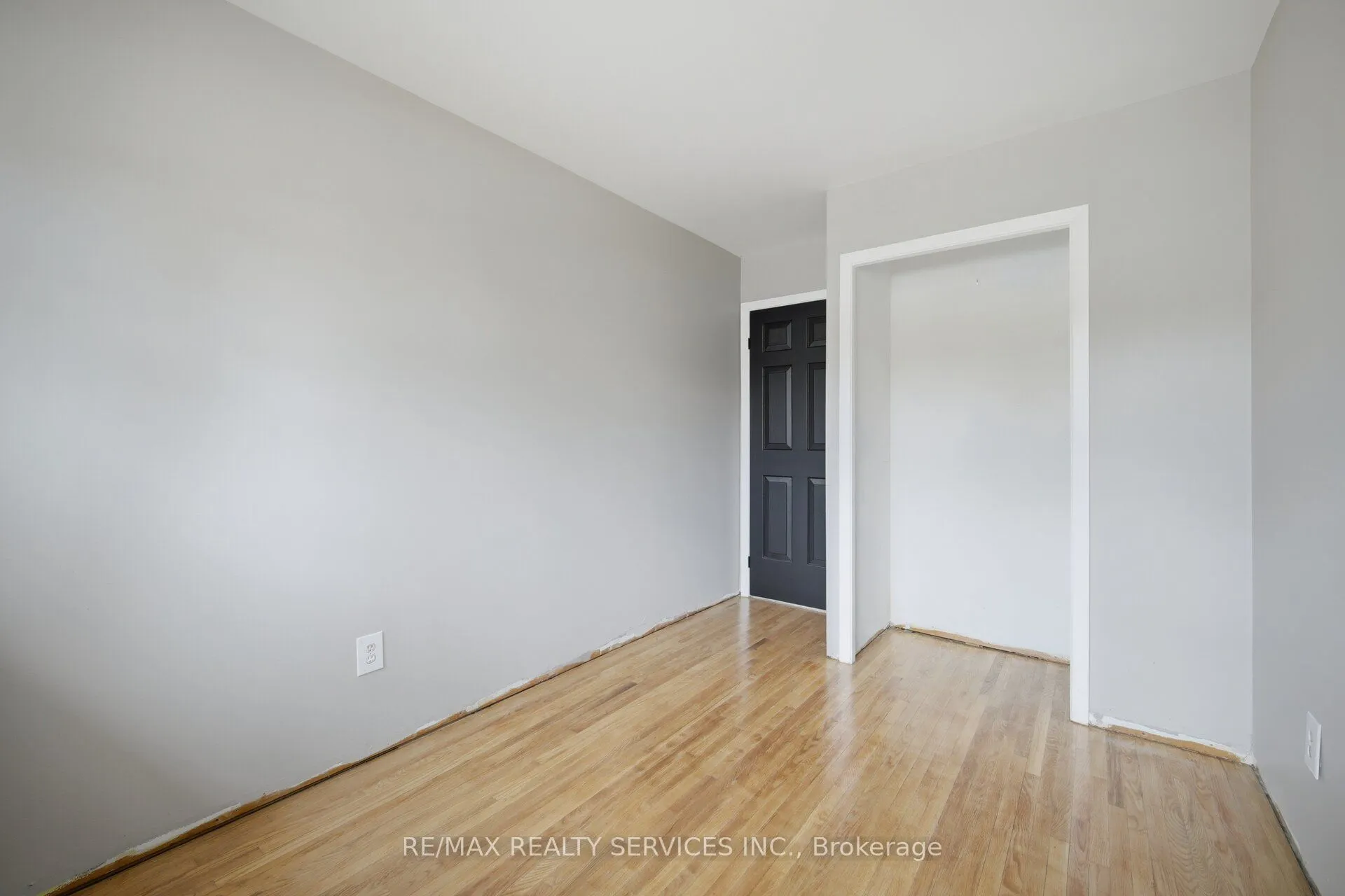 82 Edelwild Drive